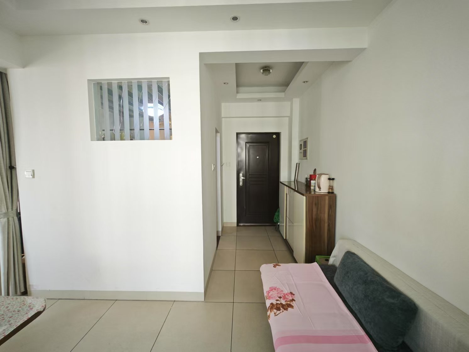 九九海景花园  1室1厅1卫    75.0万 九九海景花园  1室1厅1卫    75.0万室内图