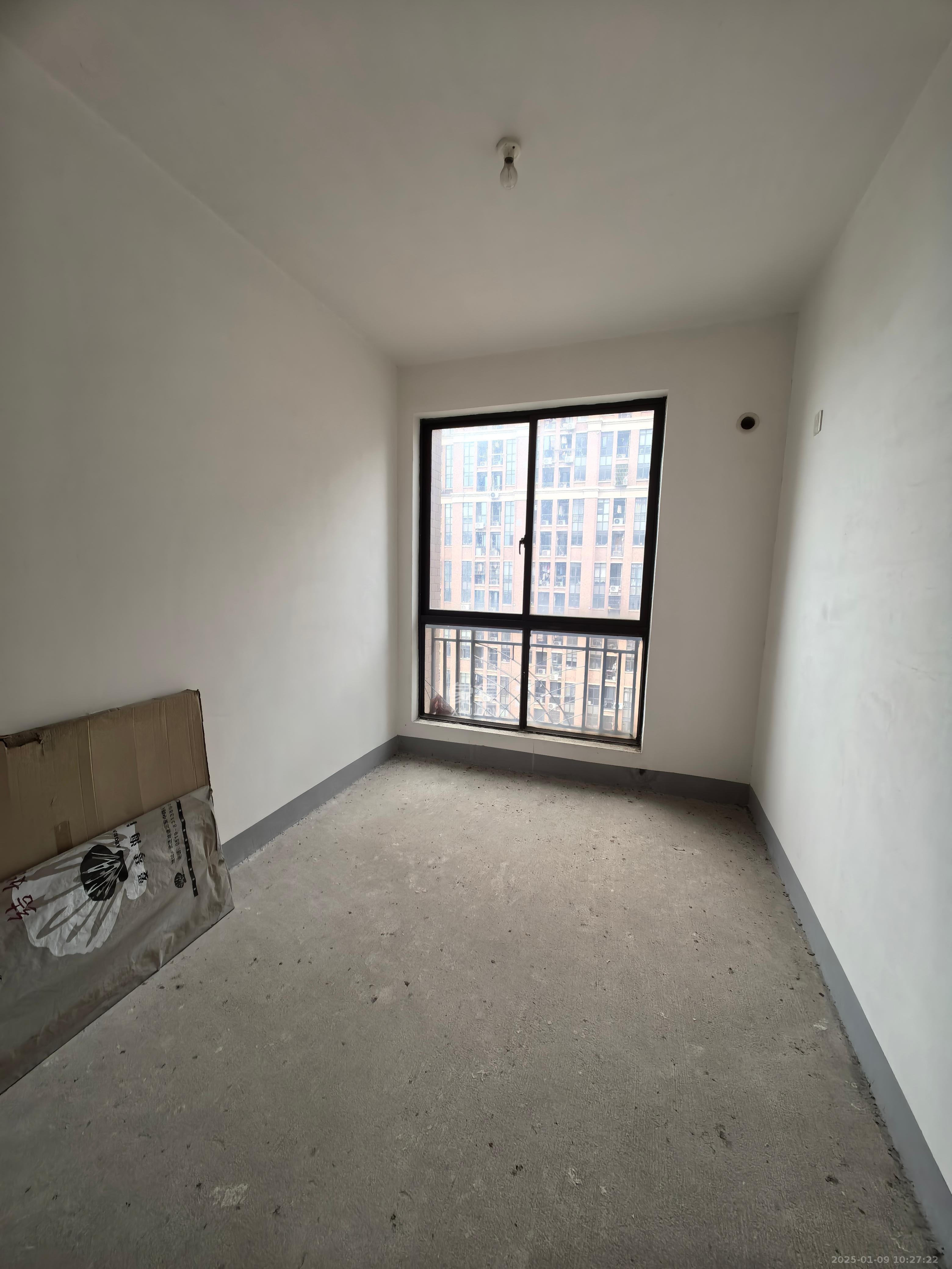 华润凤凰城一期 3室2厅1卫 1000.0元/月 华润凤凰城一期 3室2厅1卫 1000.0元/月室内图