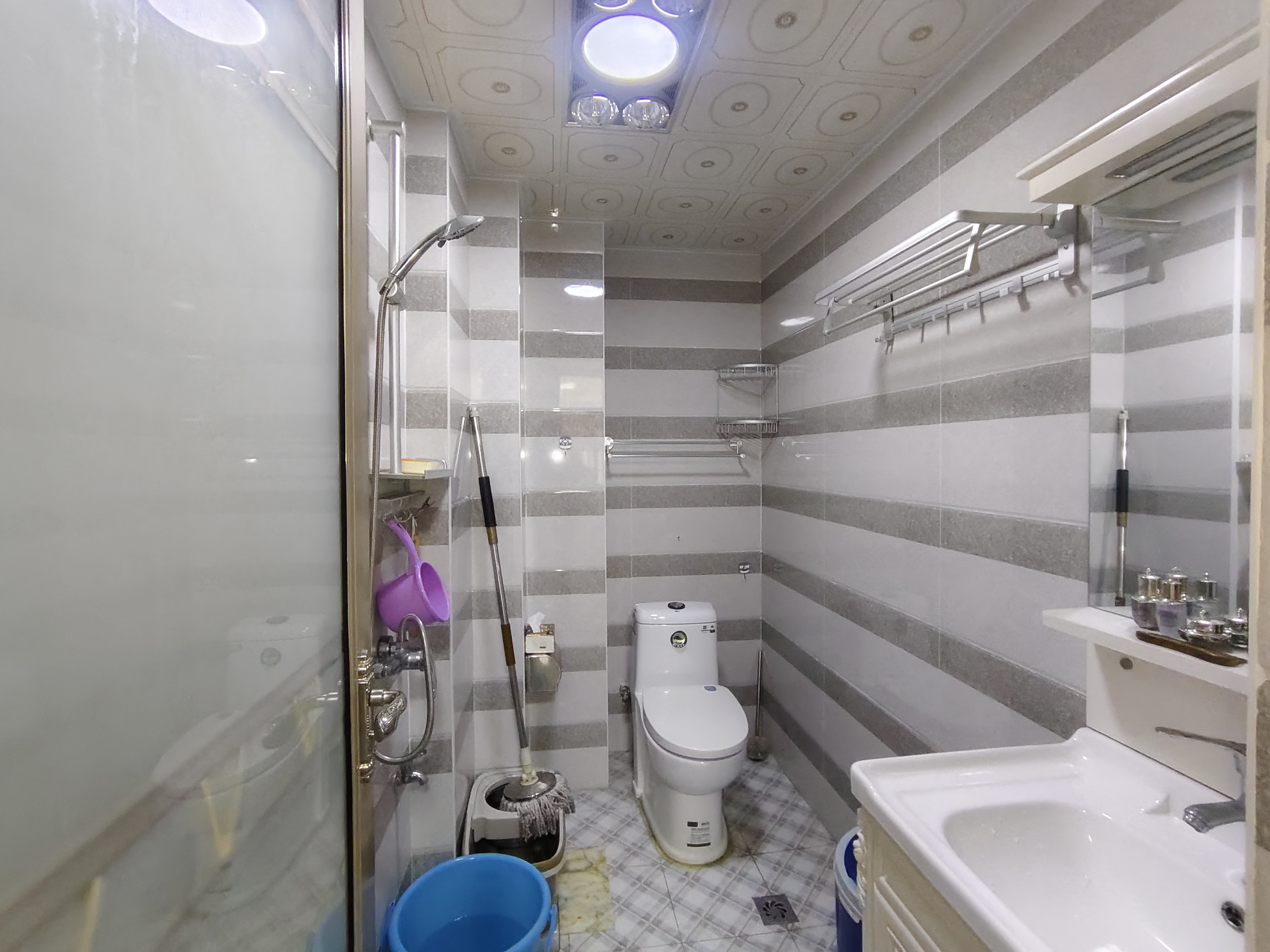 资江明珠 1室1厅1卫 23.8万 资江明珠 1室1厅1卫 23.8万室内图