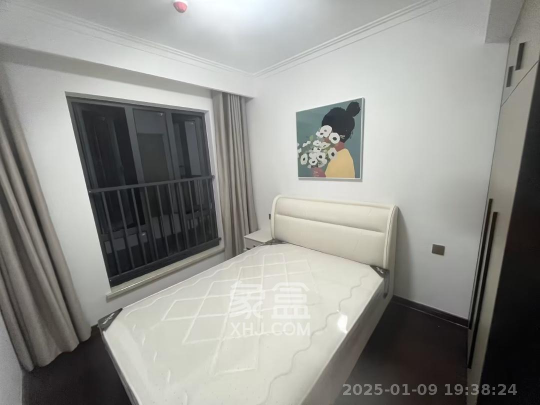 绿地长沙城际空间站(绿地新里佳苑) 4室2厅2卫 3800.0元/月 绿地长沙城际空间站(绿地新里佳苑) 4室2厅2卫 3800.0元/月室内图