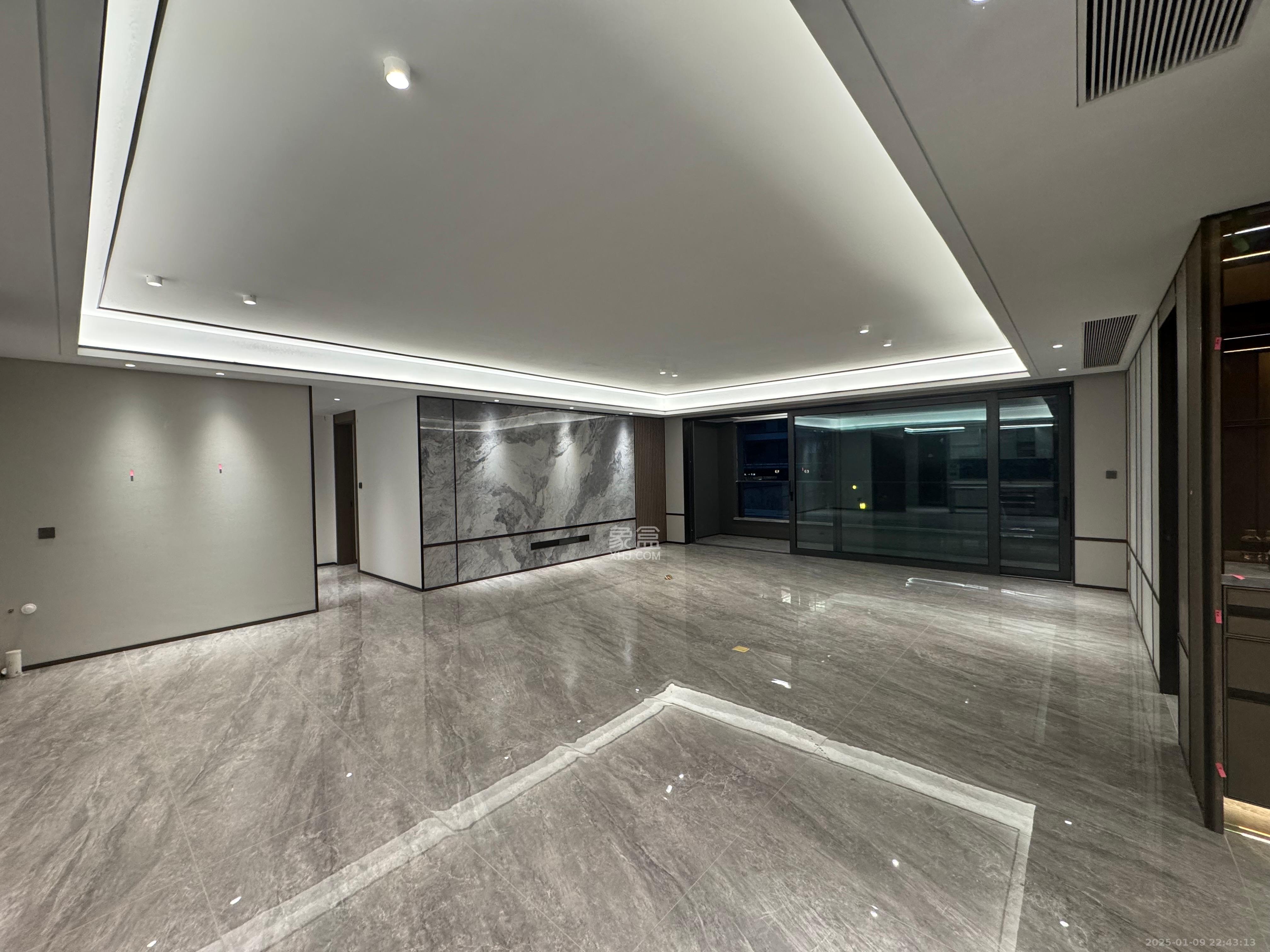 建发养云 4室2厅3卫 10000.0元/月 建发养云 4室2厅3卫 10000.0元/月室内图