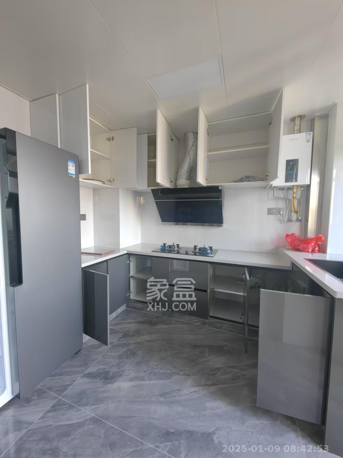 八方小区B区 4室2厅2卫 6600.0元/月 八方小区B区 4室2厅2卫 6600.0元/月室内图