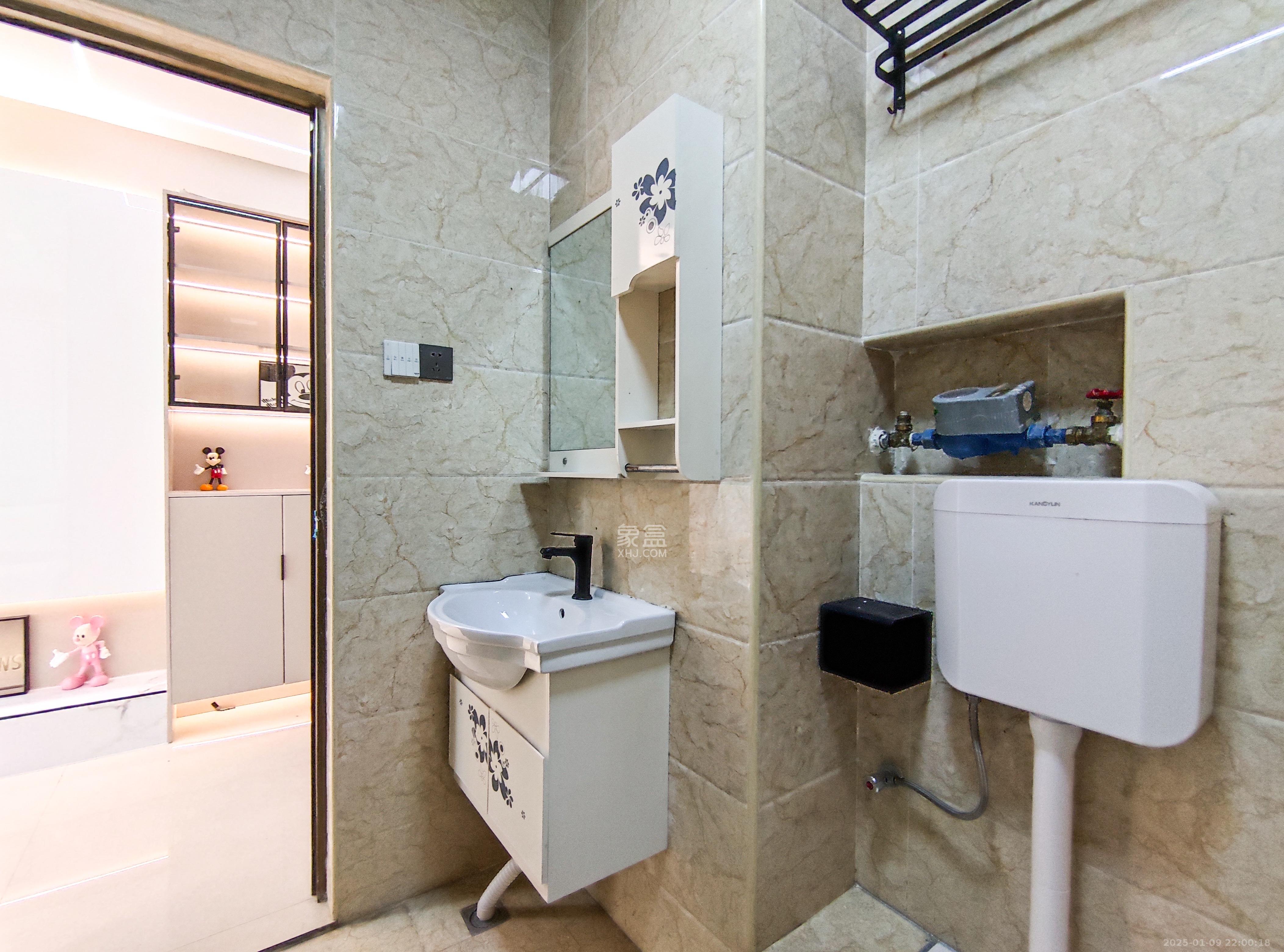 湘域相遇  1室1厅1卫    2800.0元/月 湘域相遇  1室1厅1卫    2800.0元/月室内图