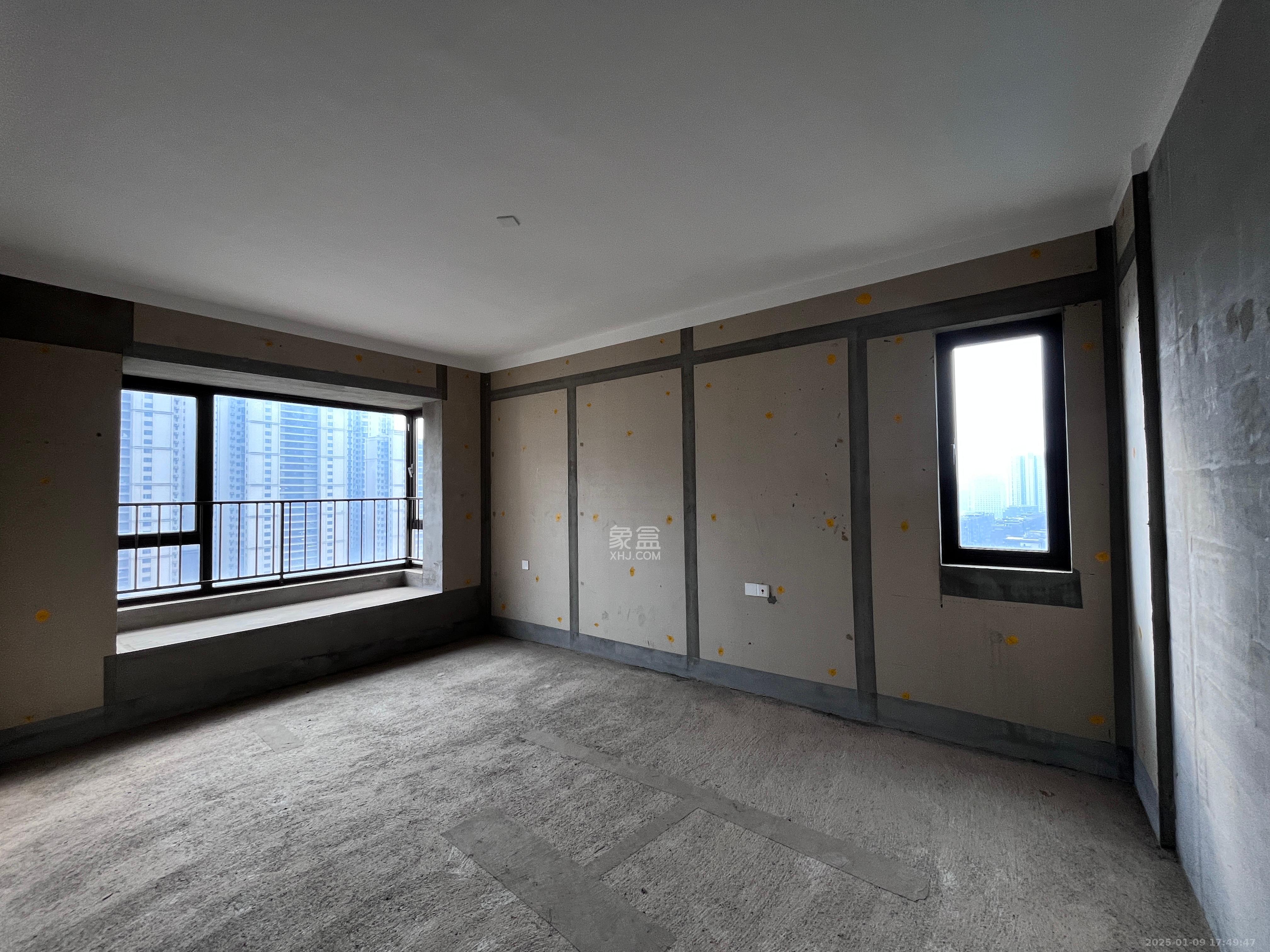 博长山水香颐  4室2厅2卫    1000.0元/月 博长山水香颐  4室2厅2卫    1000.0元/月室内图1