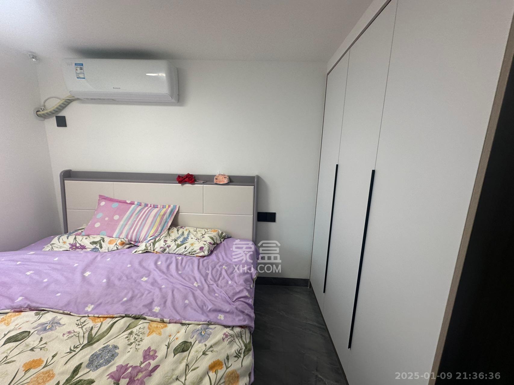 世茂璀璨天城公寓  3室2厅2卫    3600.0元/月 世茂璀璨天城公寓  3室2厅2卫    3600.0元/月室内图