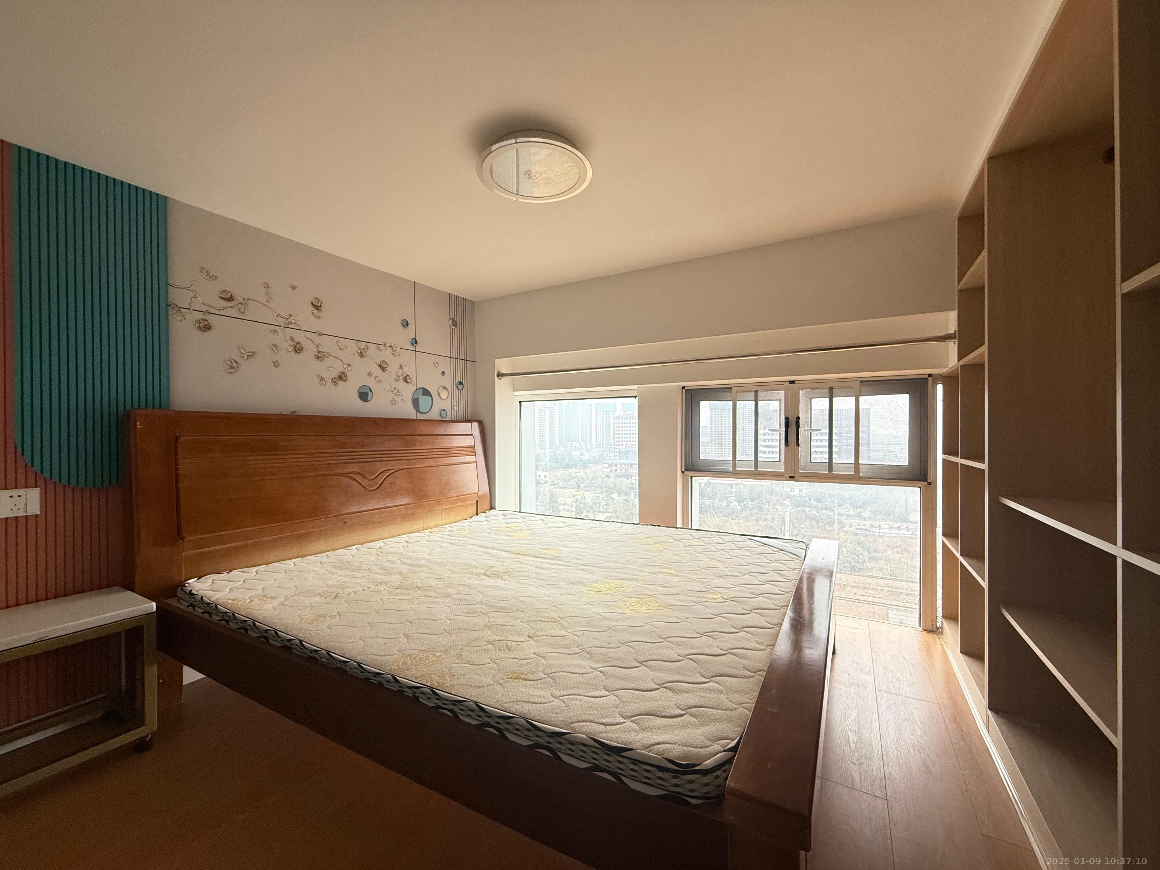 太阳城 2室1厅1卫 1900.0元/月 太阳城 2室1厅1卫 1900.0元/月室内图