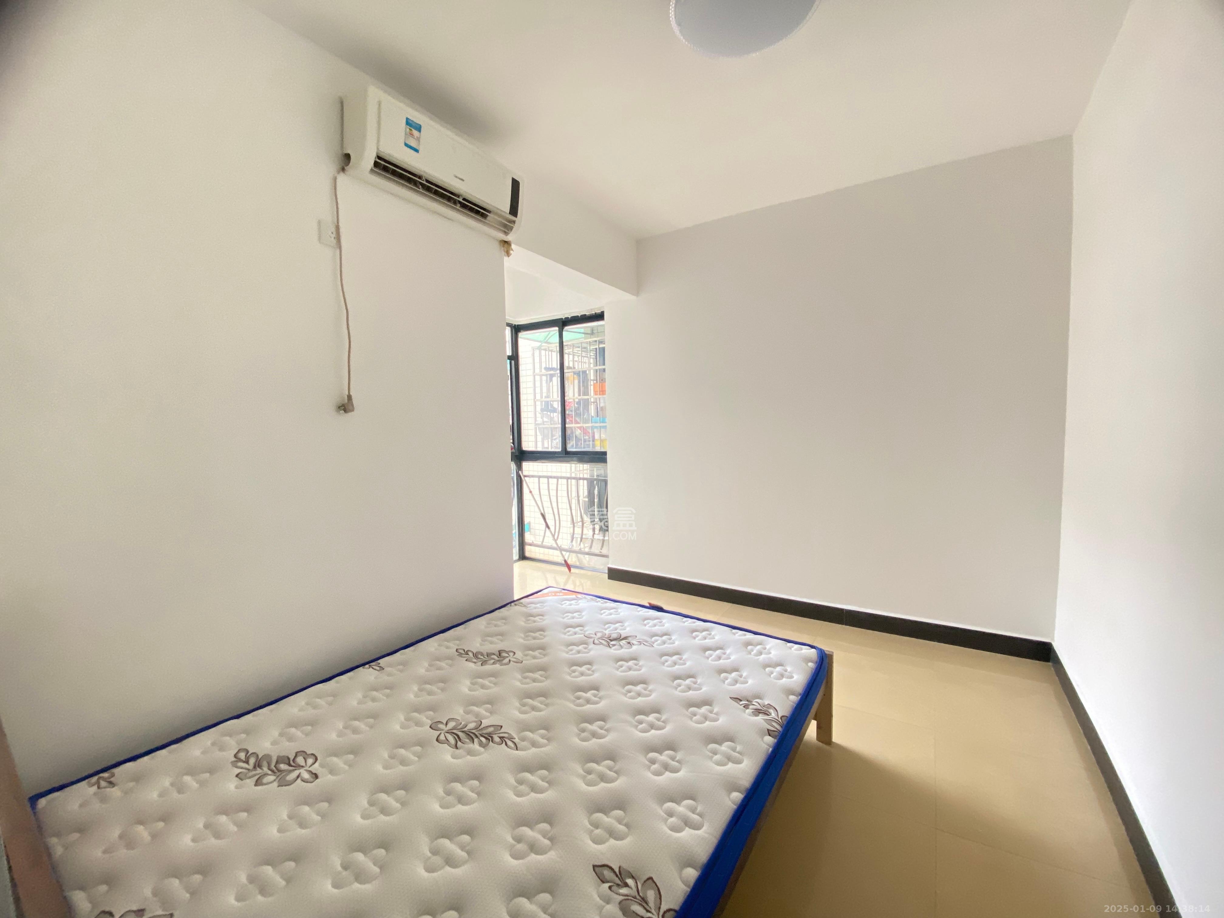 中江锦城  3室2厅1卫    2500.0元/月 中江锦城  3室2厅1卫    2500.0元/月室内图