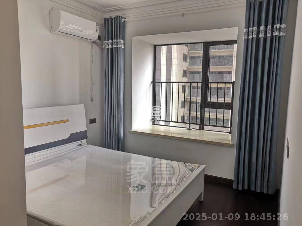 城际空间站 3室2厅2卫 1700.0元/月 城际空间站 3室2厅2卫 1700.0元/月室内图