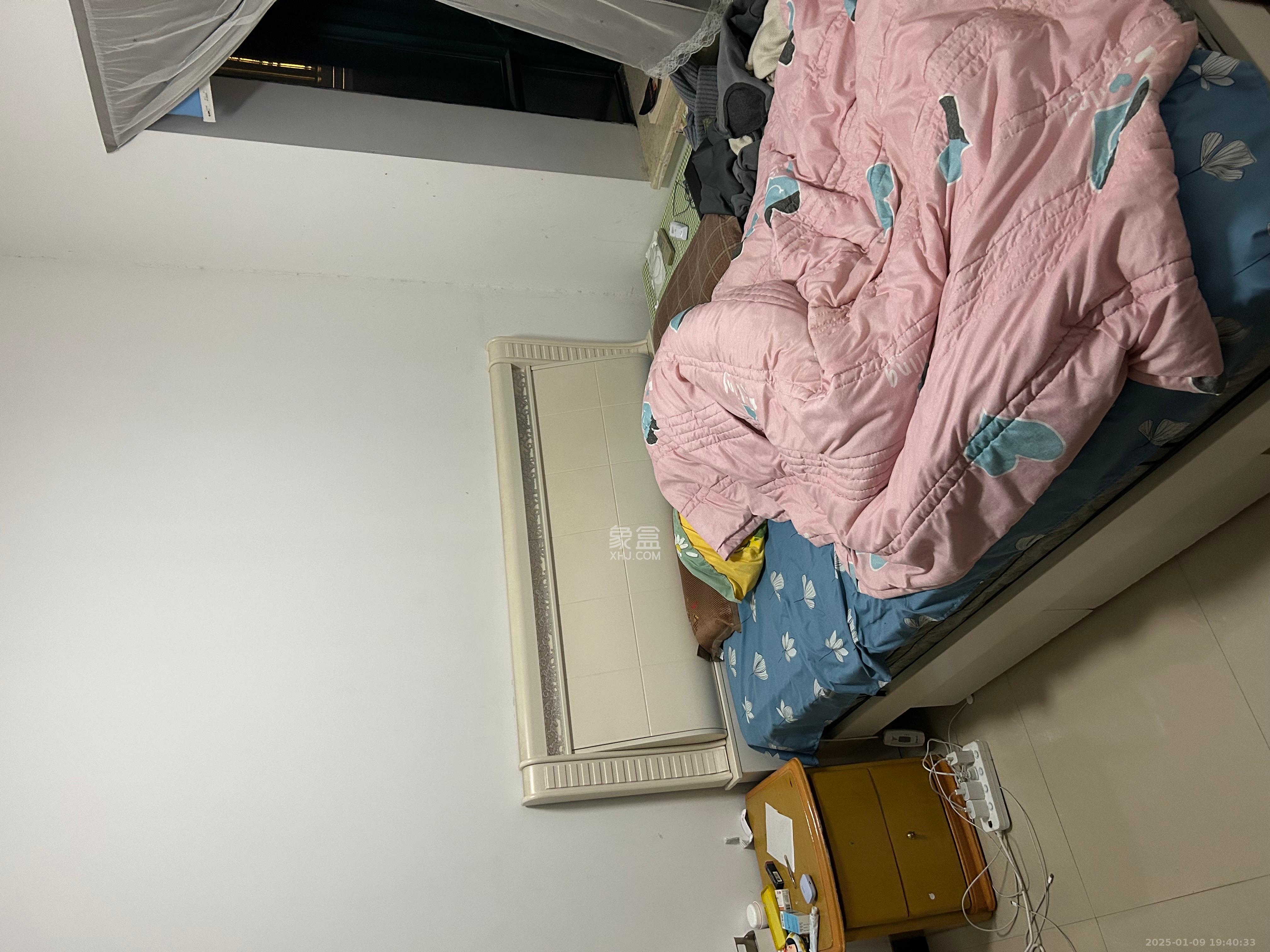 东玺门 2室2厅1卫 2600.0元/月 东玺门 2室2厅1卫 2600.0元/月室内图