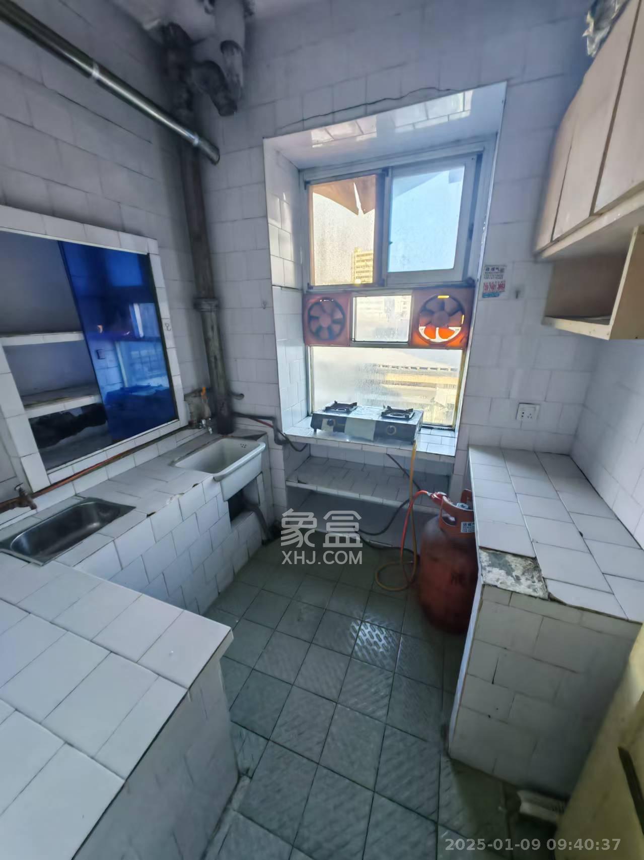 安居楼 1室1厅1卫 1200.0元/月 安居楼 1室1厅1卫 1200.0元/月室内图