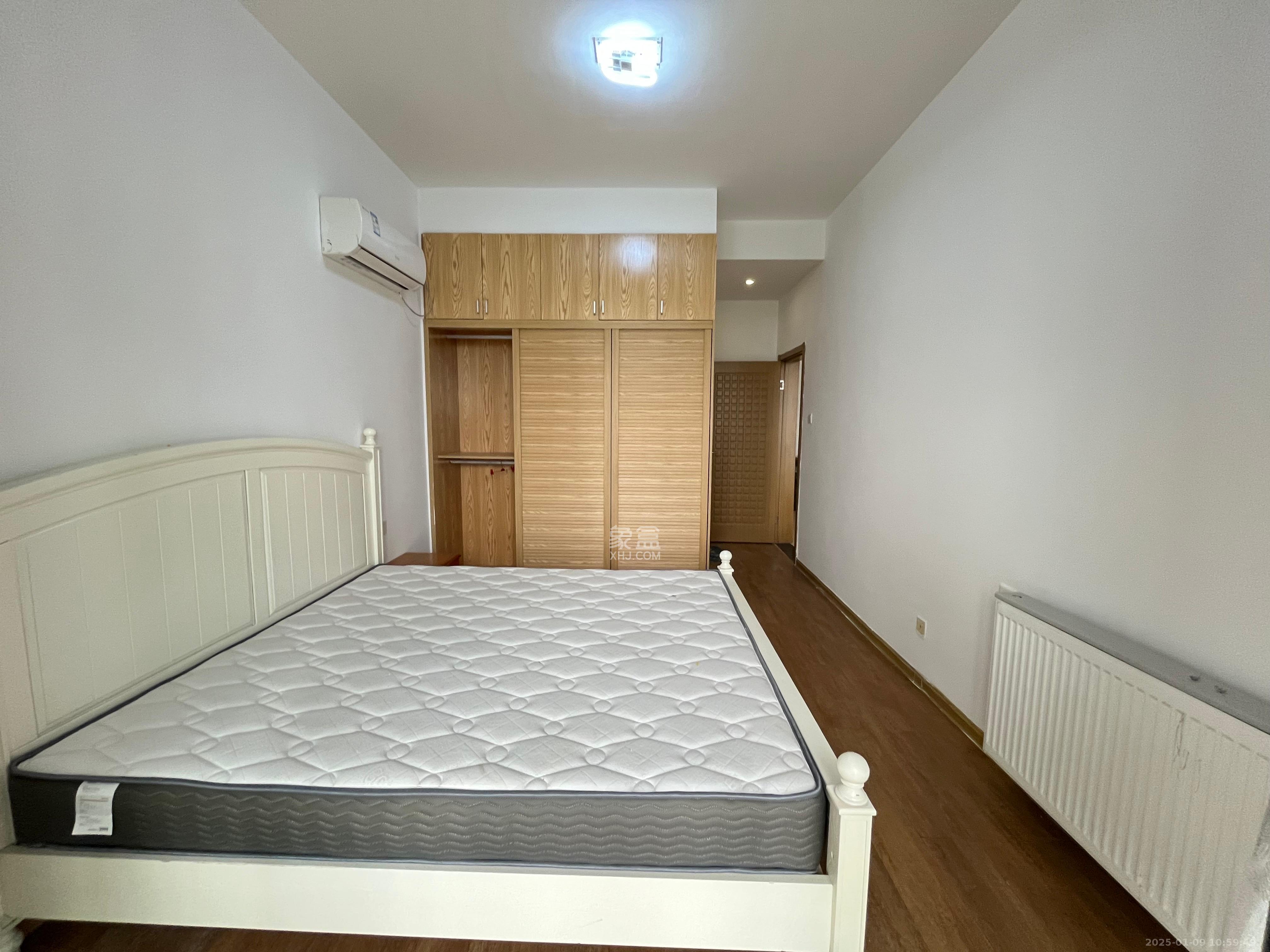 阳光100三期  3室2厅2卫    2800.0元/月 阳光100三期  3室2厅2卫    2800.0元/月室内图