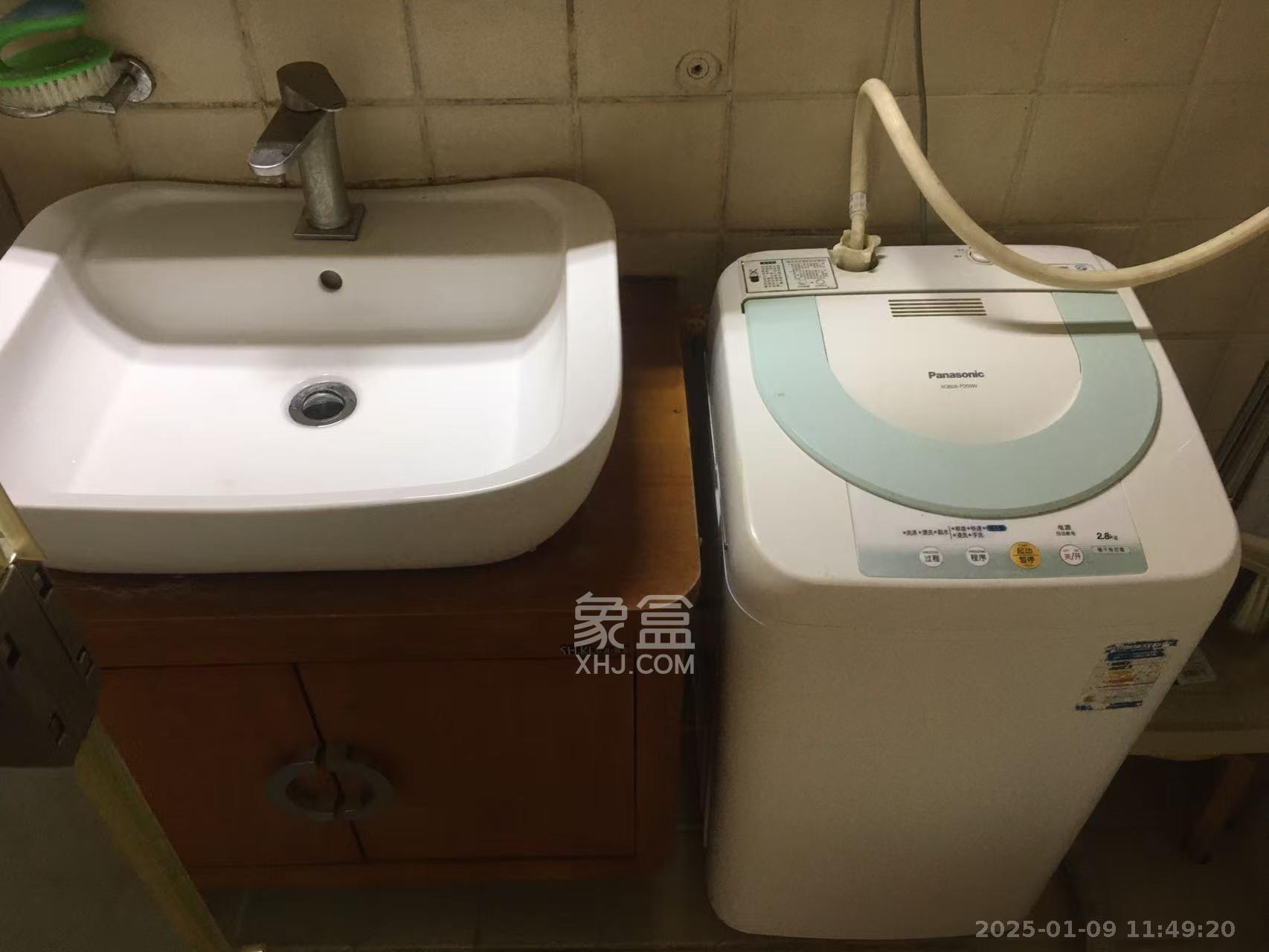 三角花园星城  1室1厅1卫   1700.00元/月室内图