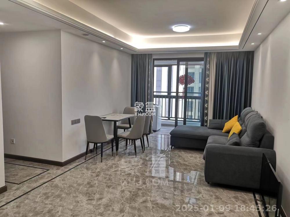 城际空间站 3室2厅2卫 1700.0元/月 城际空间站 3室2厅2卫 1700.0元/月室内图