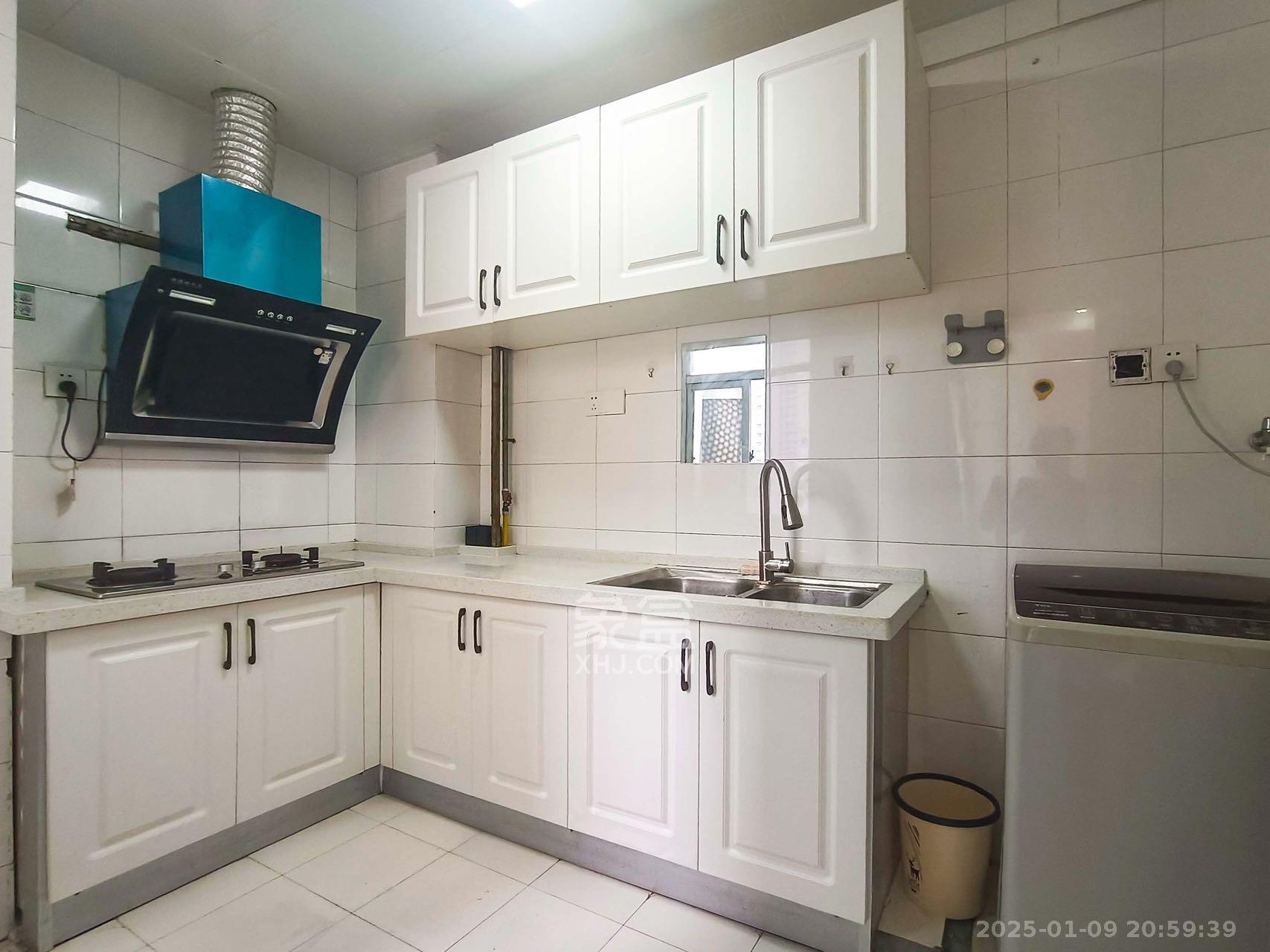 鸿盛大厦 1室1厅0卫 2298.0元/月 鸿盛大厦 1室1厅0卫 2298.0元/月室内图