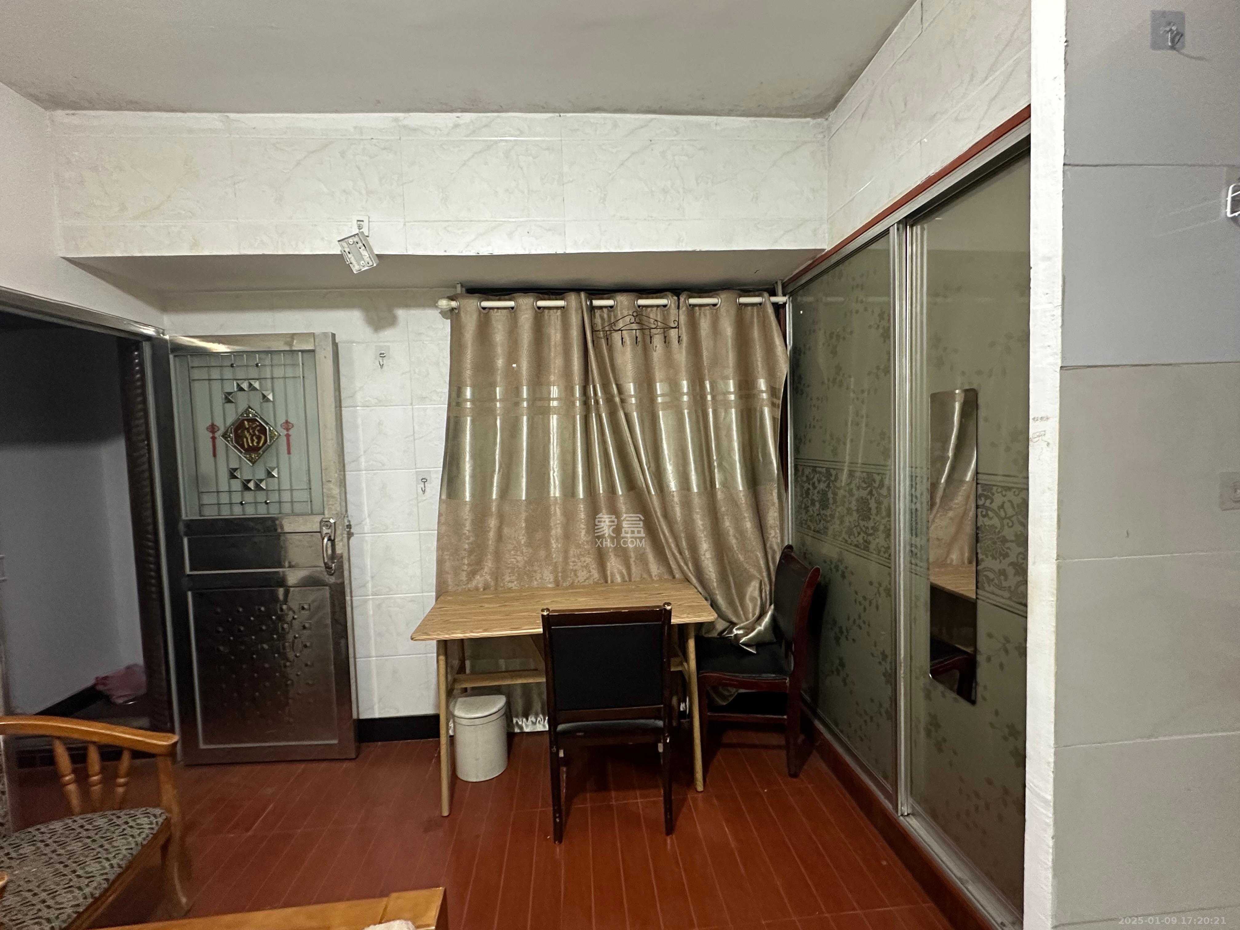 茶子山小区  1室0厅1卫    1000.0元/月室内图