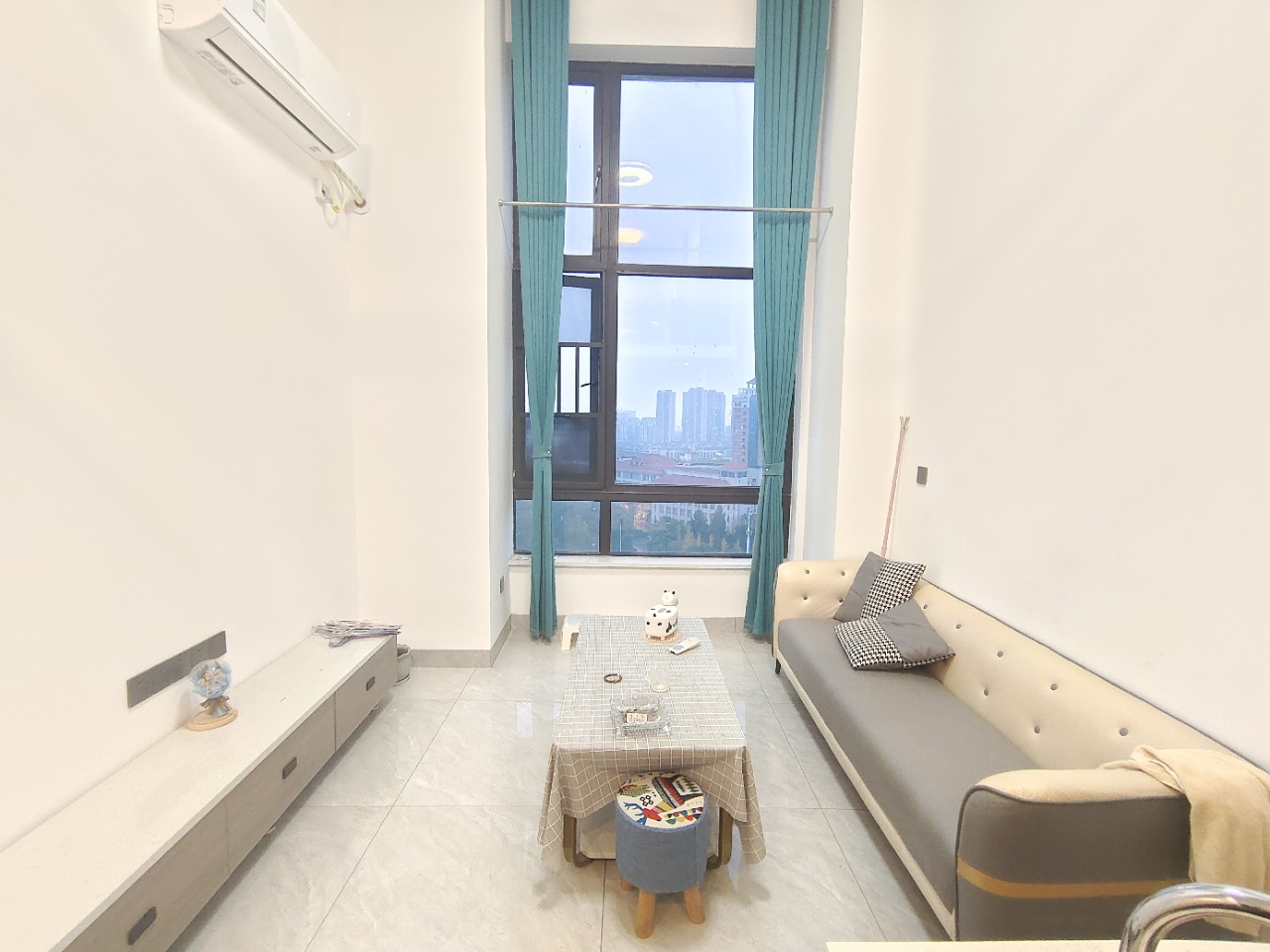 碧桂园天玺 1室1厅1卫 1360.00元/月 碧桂园天玺 1室1厅1卫 1360.00元/月户型图