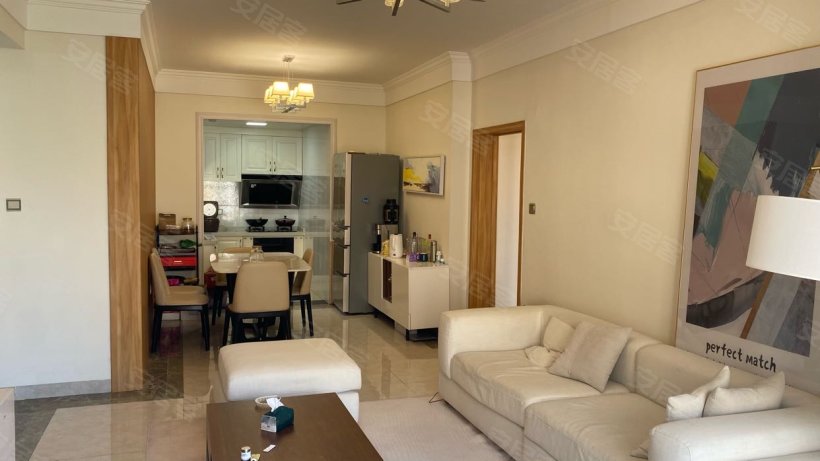 阳光丁香园  4室2厅1卫    179.0万 阳光丁香园  4室2厅1卫    179.0万室内图