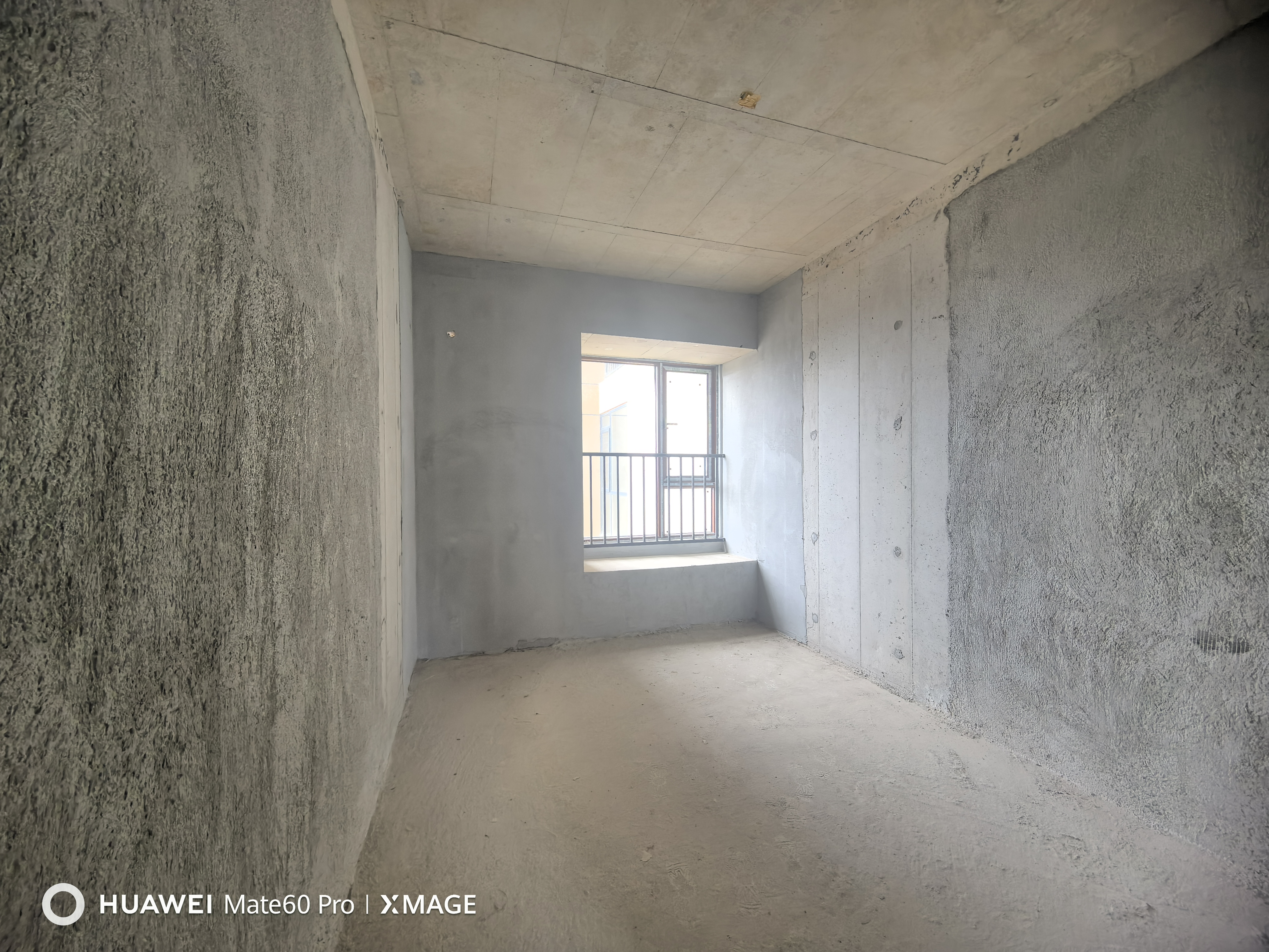 吉大汉珠山府 5室2厅2卫 89.8万 吉大汉珠山府 5室2厅2卫 89.8万客厅