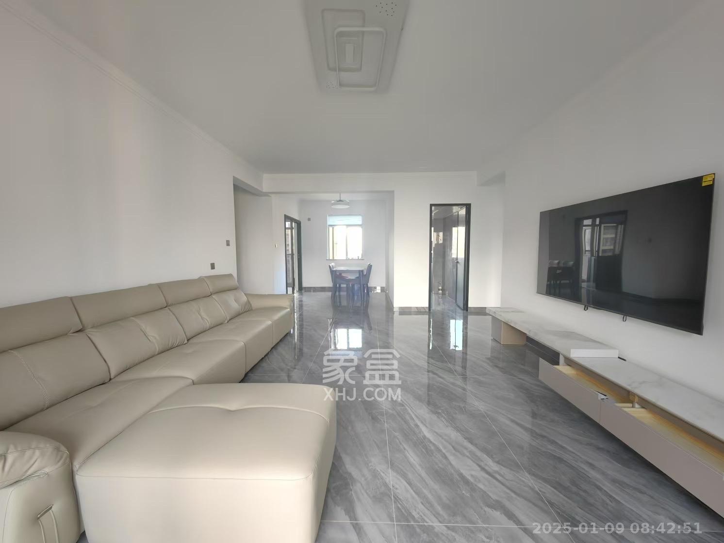 八方小区B区 4室2厅2卫 6600.0元/月 八方小区B区 4室2厅2卫 6600.0元/月室内图