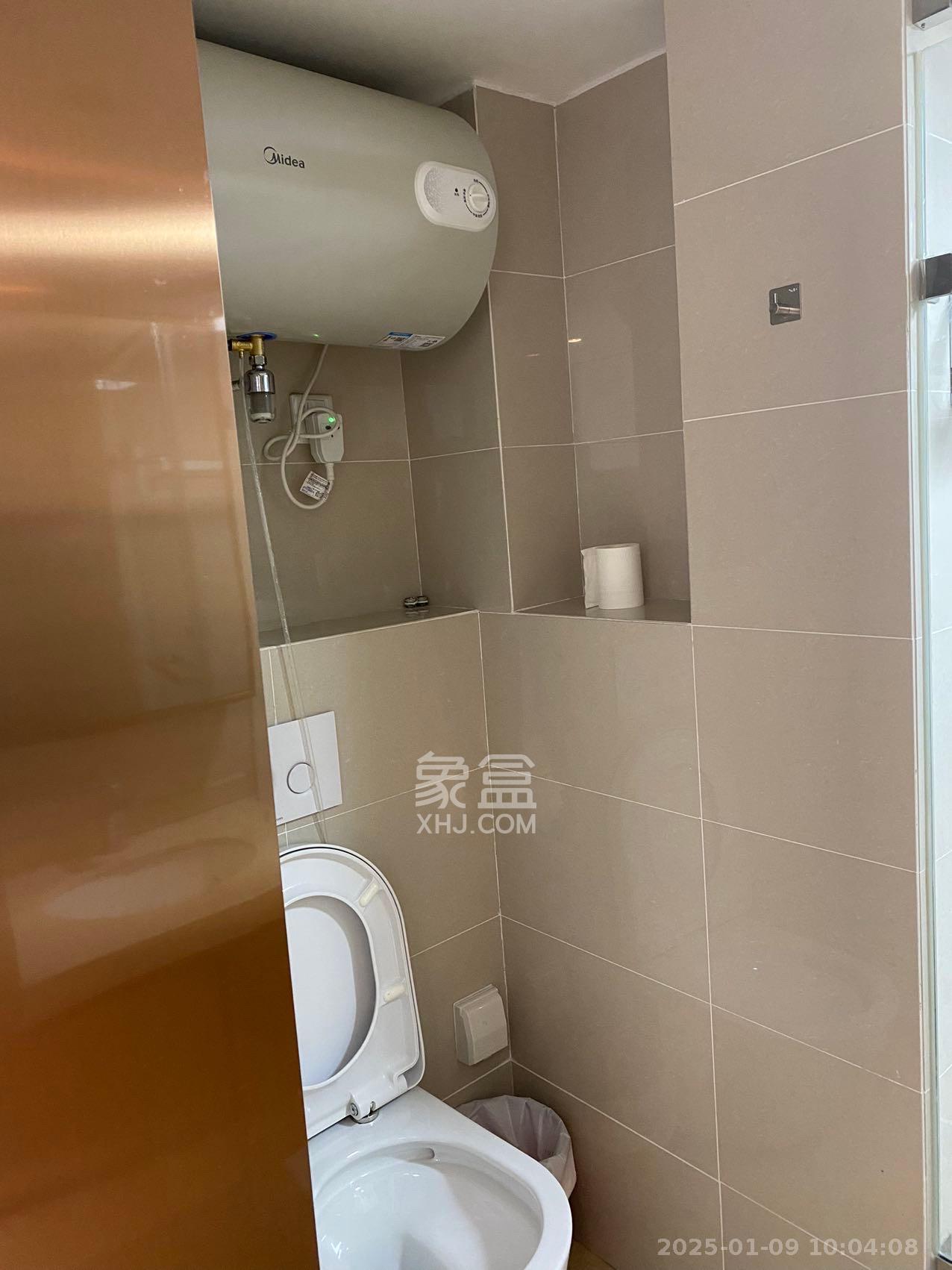 远洋外滩壹号  1室1厅1卫    3600.0元/月 远洋外滩壹号  1室1厅1卫    3600.0元/月室内图