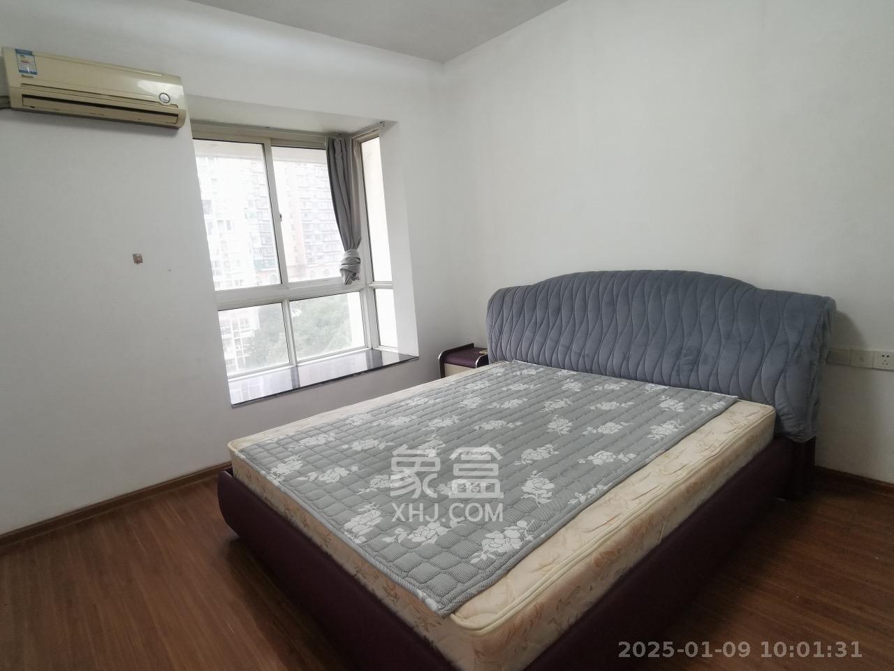 麓山润城 1室2厅2卫 2300.0元/月 麓山润城 1室2厅2卫 2300.0元/月室内图