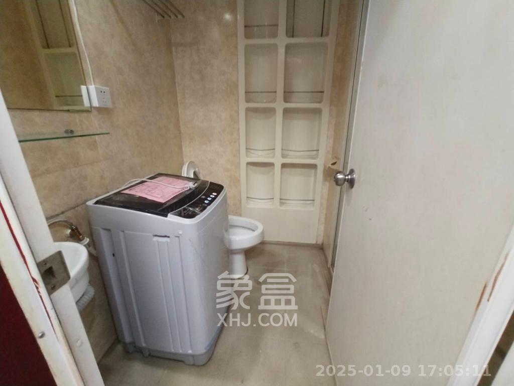 湘聚大厦  1室1厅1卫   1600.00元/月室内图