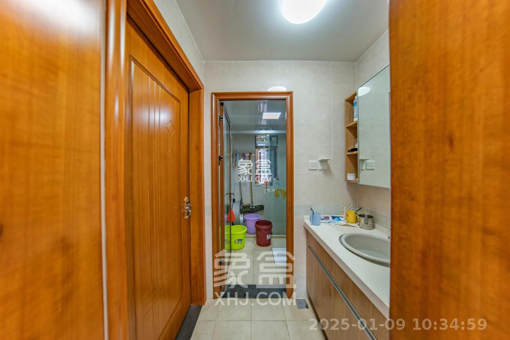 江山帝景哈佛  3室2厅1卫    2300.0元/月 江山帝景哈佛  3室2厅1卫    2300.0元/月室内图