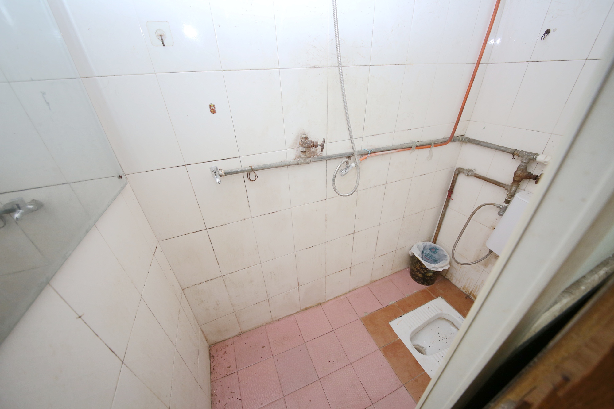 湖南省道路运输管理局  3室1厅1卫    68.0万卫生间