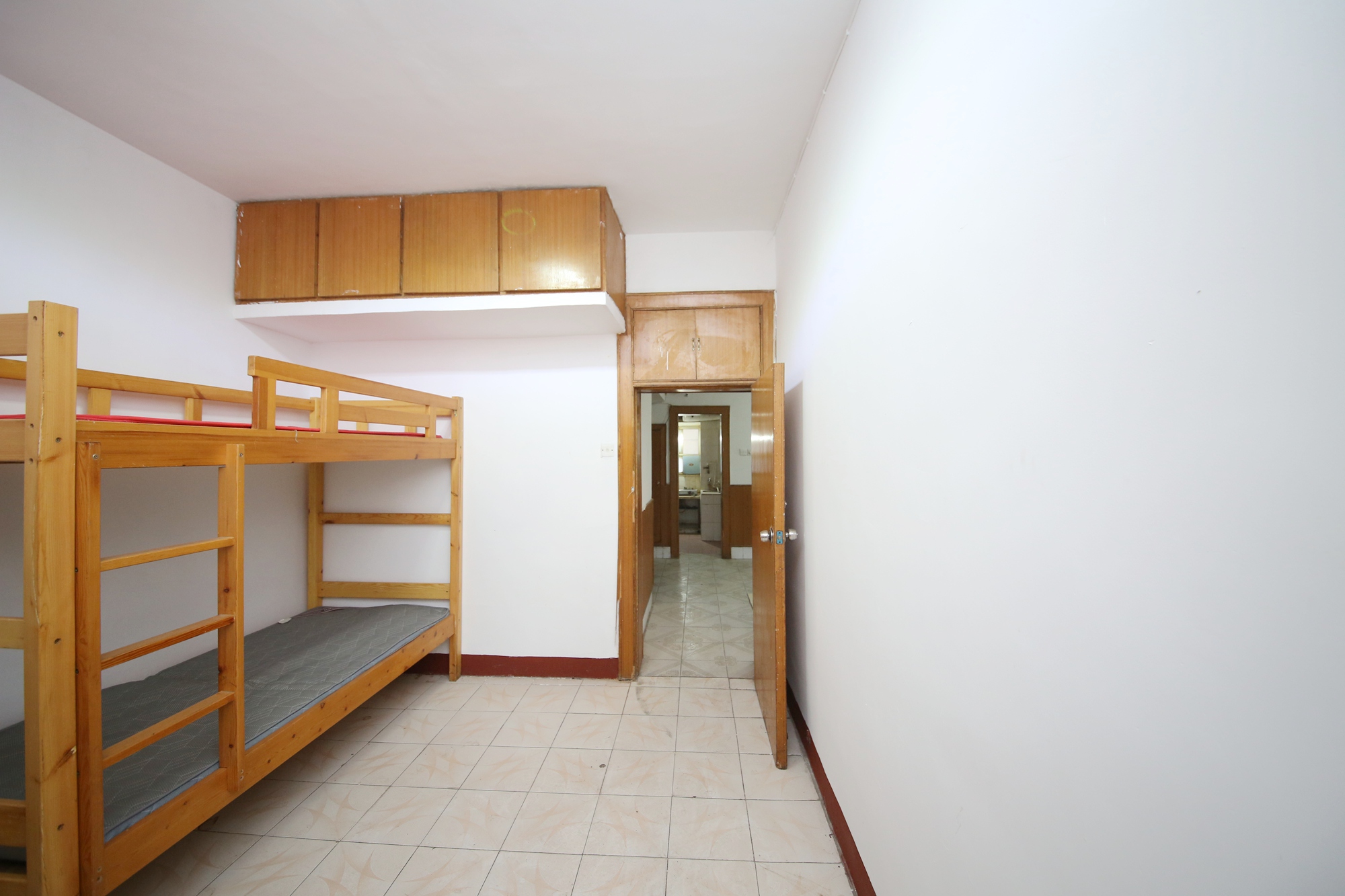 湖南省道路运输管理局  3室1厅1卫    68.0万卧室