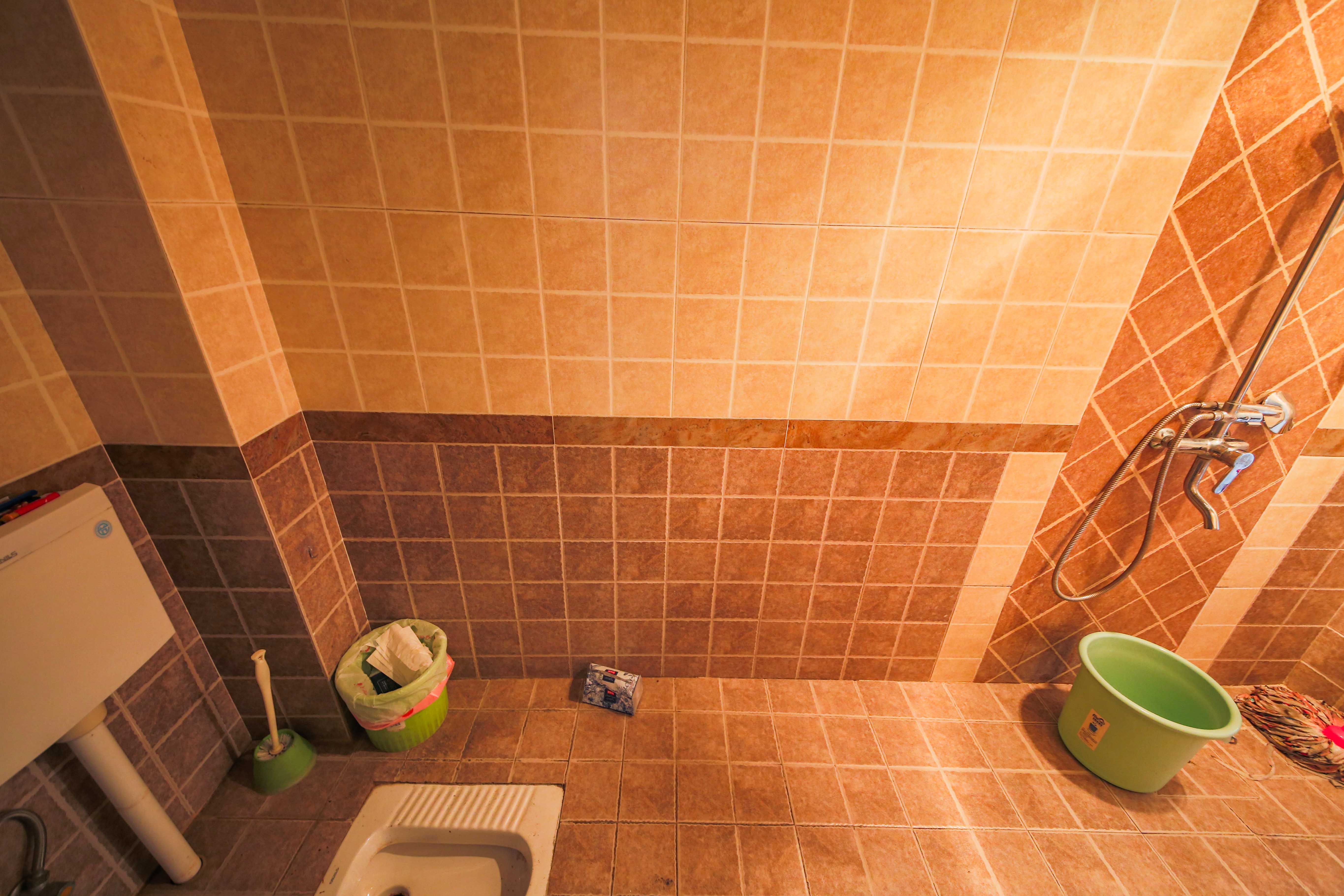 康斯丹郡(融程领秀佳园) 3室2厅1卫 69.98万 康斯丹郡(融程领秀佳园) 3室2厅1卫 69.98万卫生间