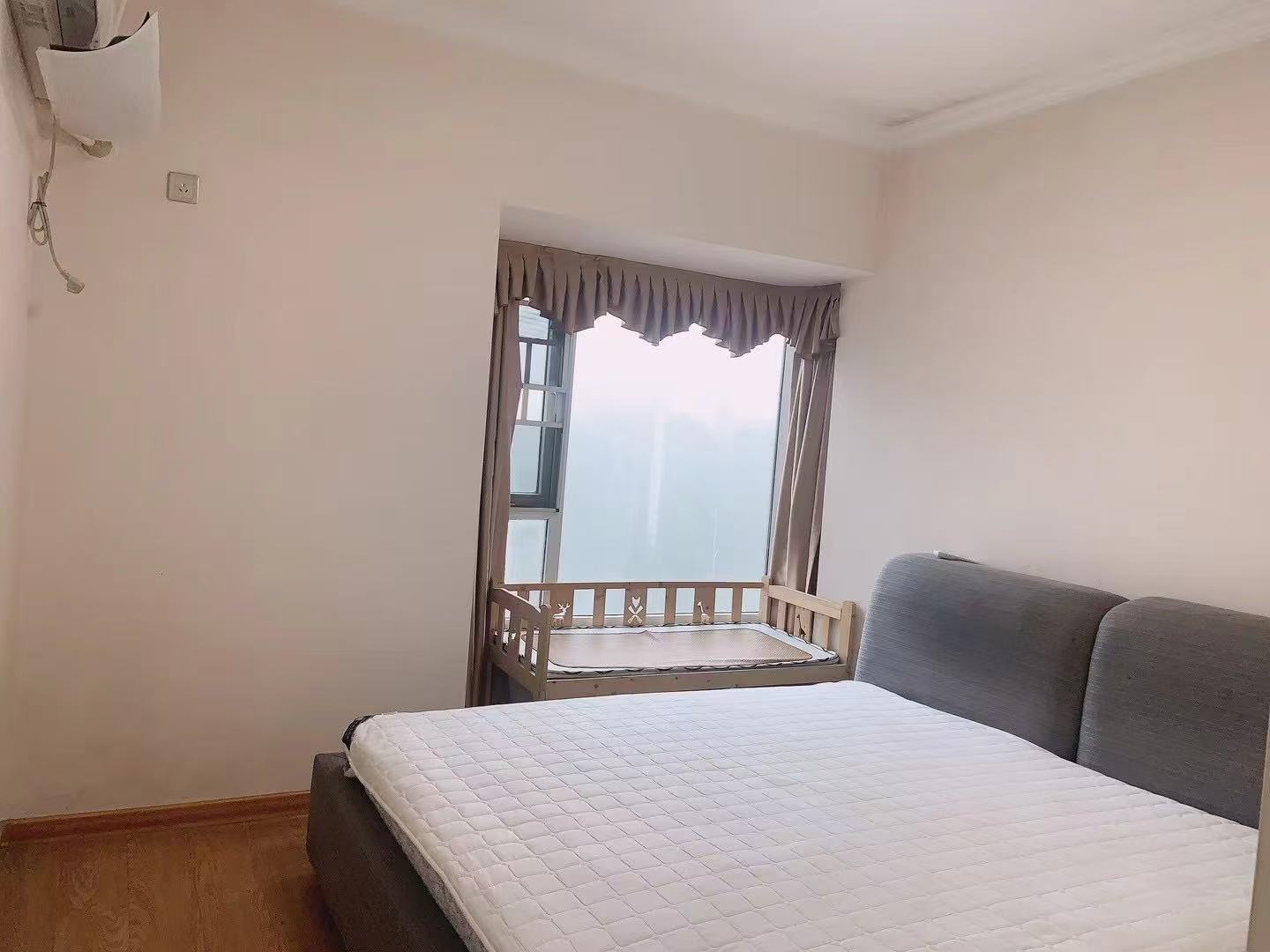 美的城四期 3室2厅1卫 1800.0元/月 美的城四期 3室2厅1卫 1800.0元/月室内图