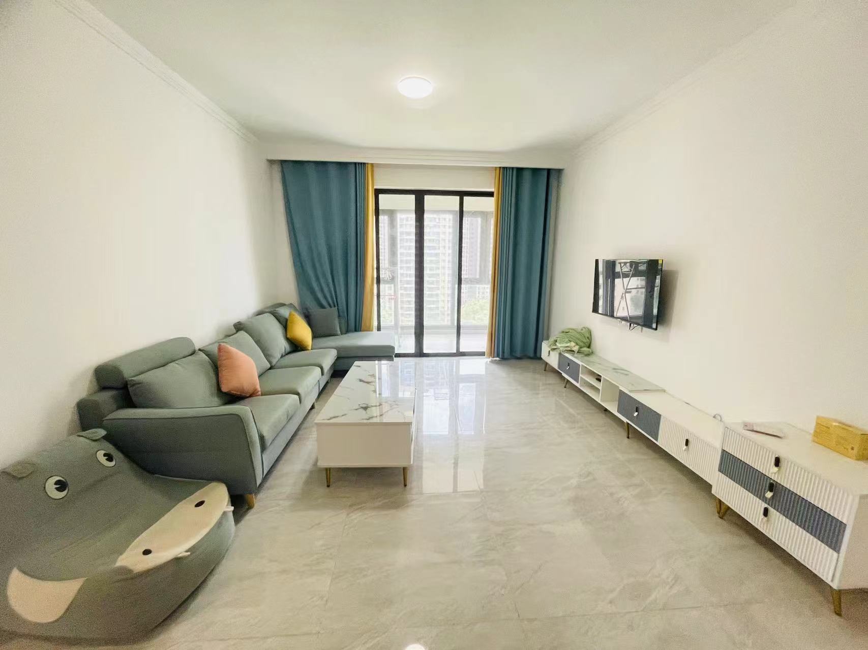 蓝溪谷 4室2厅2卫 2500.0元/月 蓝溪谷 4室2厅2卫 2500.0元/月室内图