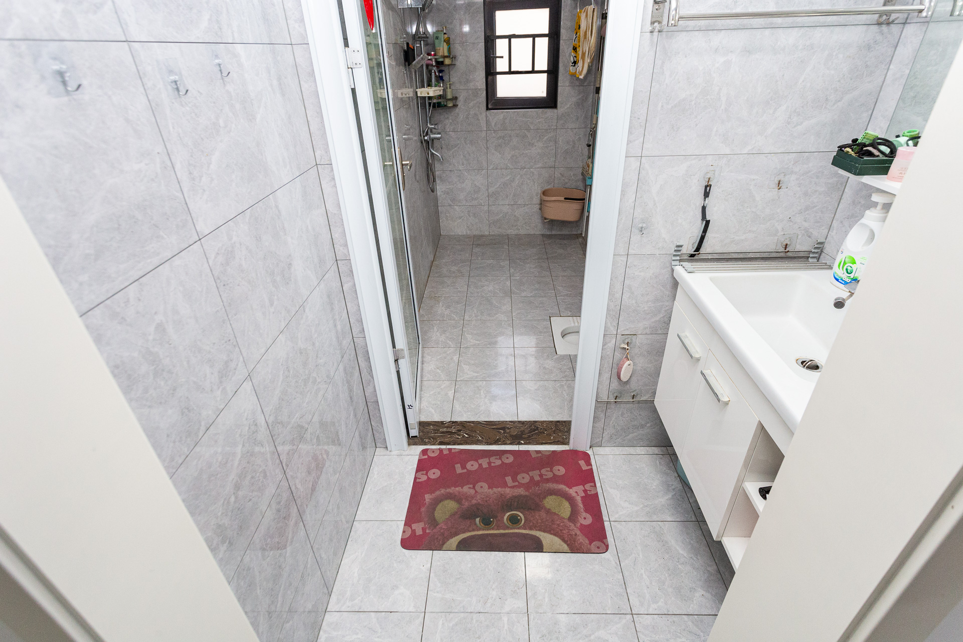 时代倾城三期  4室2厅2卫    128.0万 时代倾城三期  4室2厅2卫    128.0万卫生间