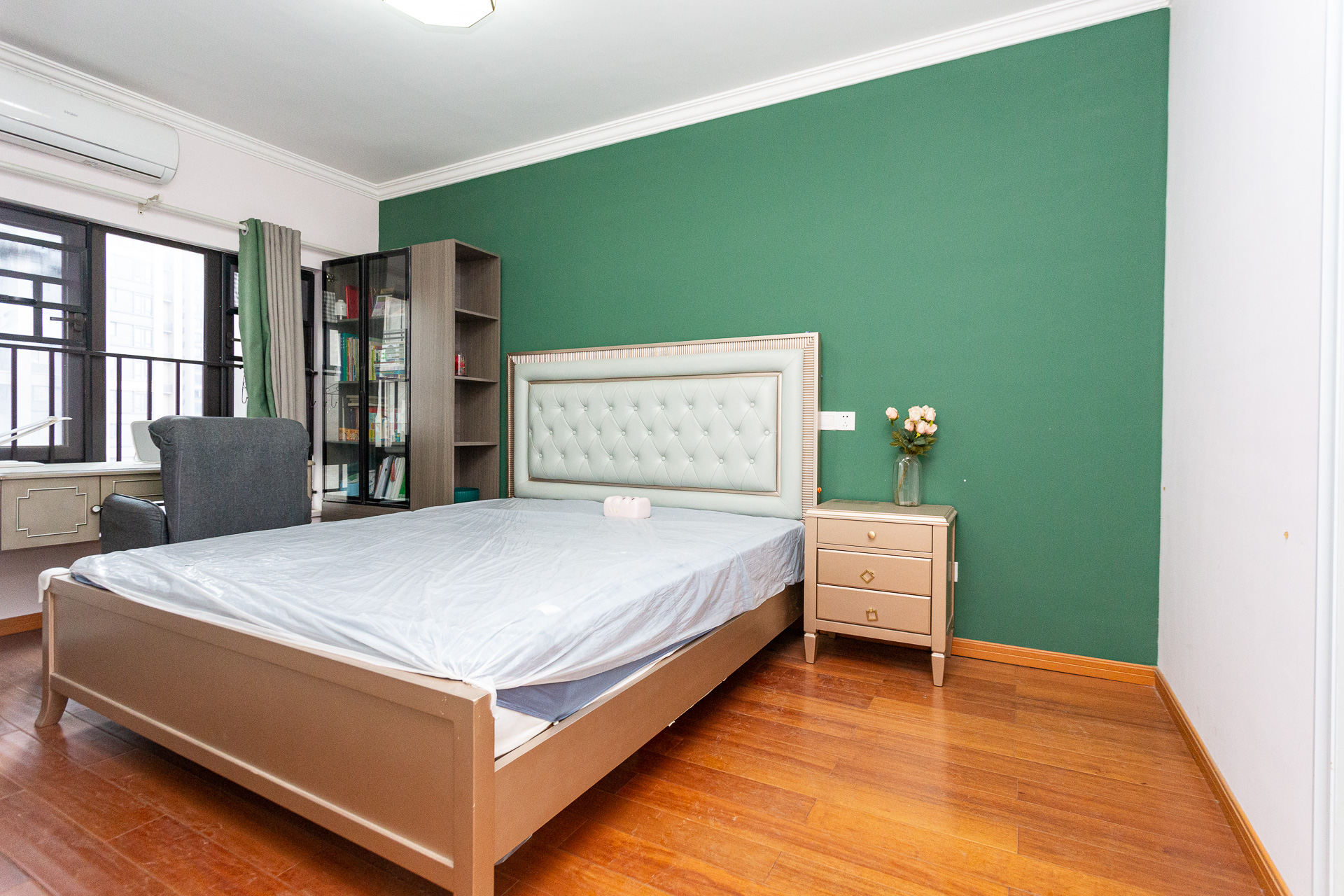 时代倾城三期  4室2厅2卫    128.0万 时代倾城三期  4室2厅2卫    128.0万卧室