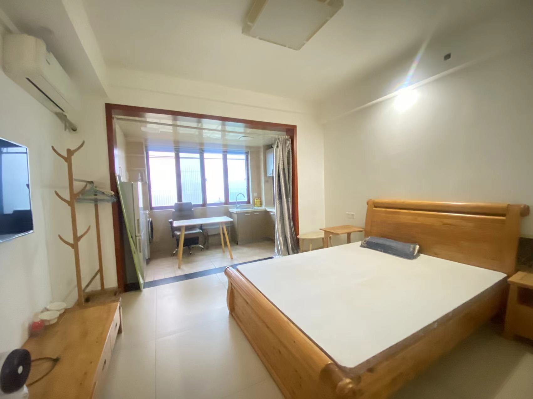 龙腾国际 1室0厅1卫 1100.0元/月 龙腾国际 1室0厅1卫 1100.0元/月户型图