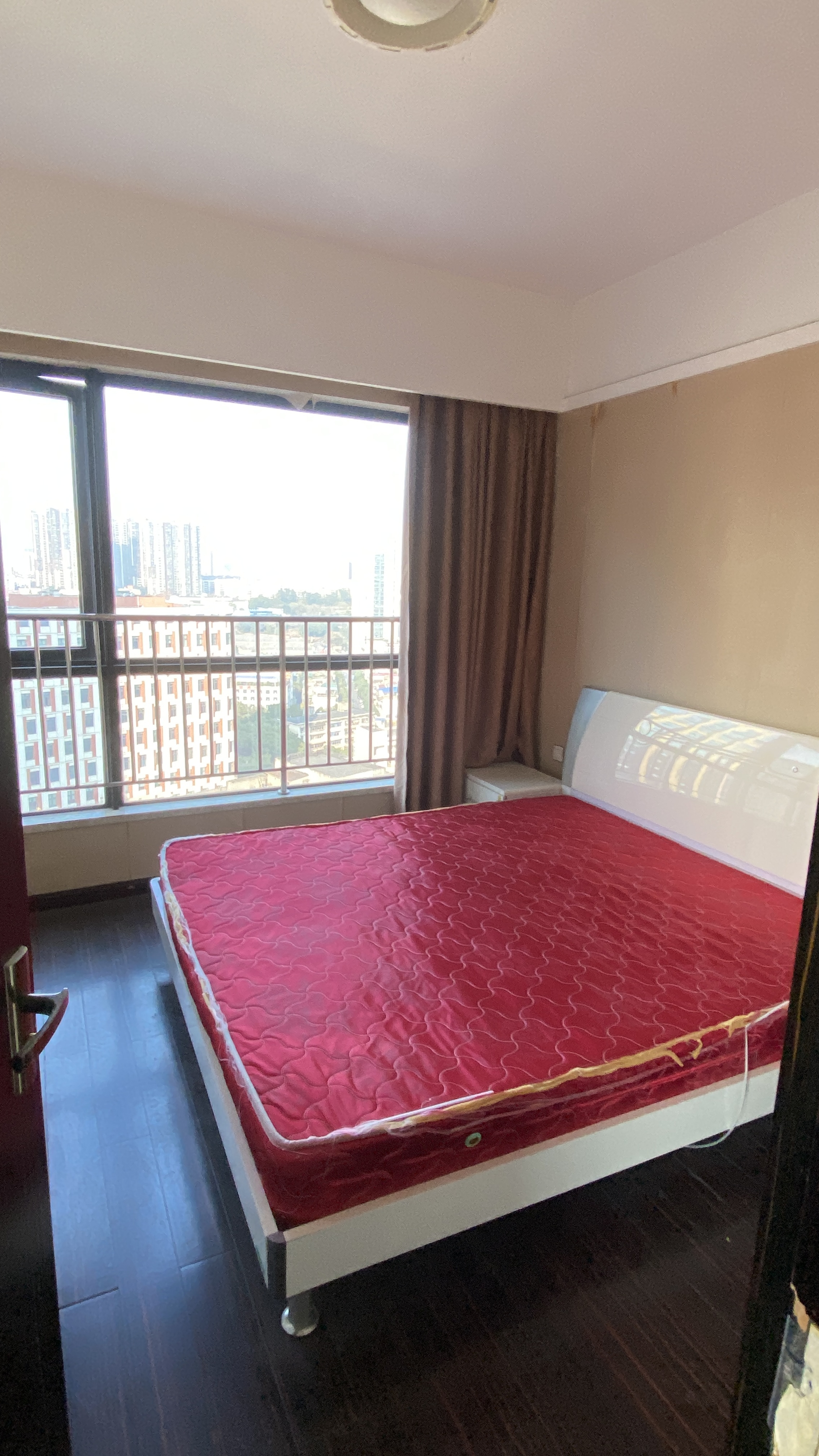 德思勤城市广场(宝格丽公寓) 1室1厅1卫 1800.0元/月 德思勤城市广场(宝格丽公寓) 1室1厅1卫 1800.0元/月室内图