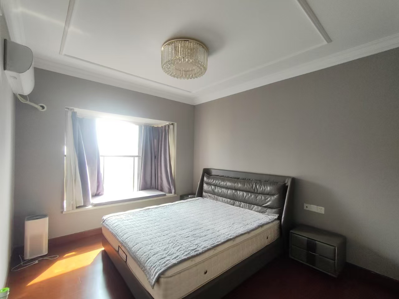 恒大华府  3室2厅2卫    87.8万 恒大华府  3室2厅2卫    87.8万室内图