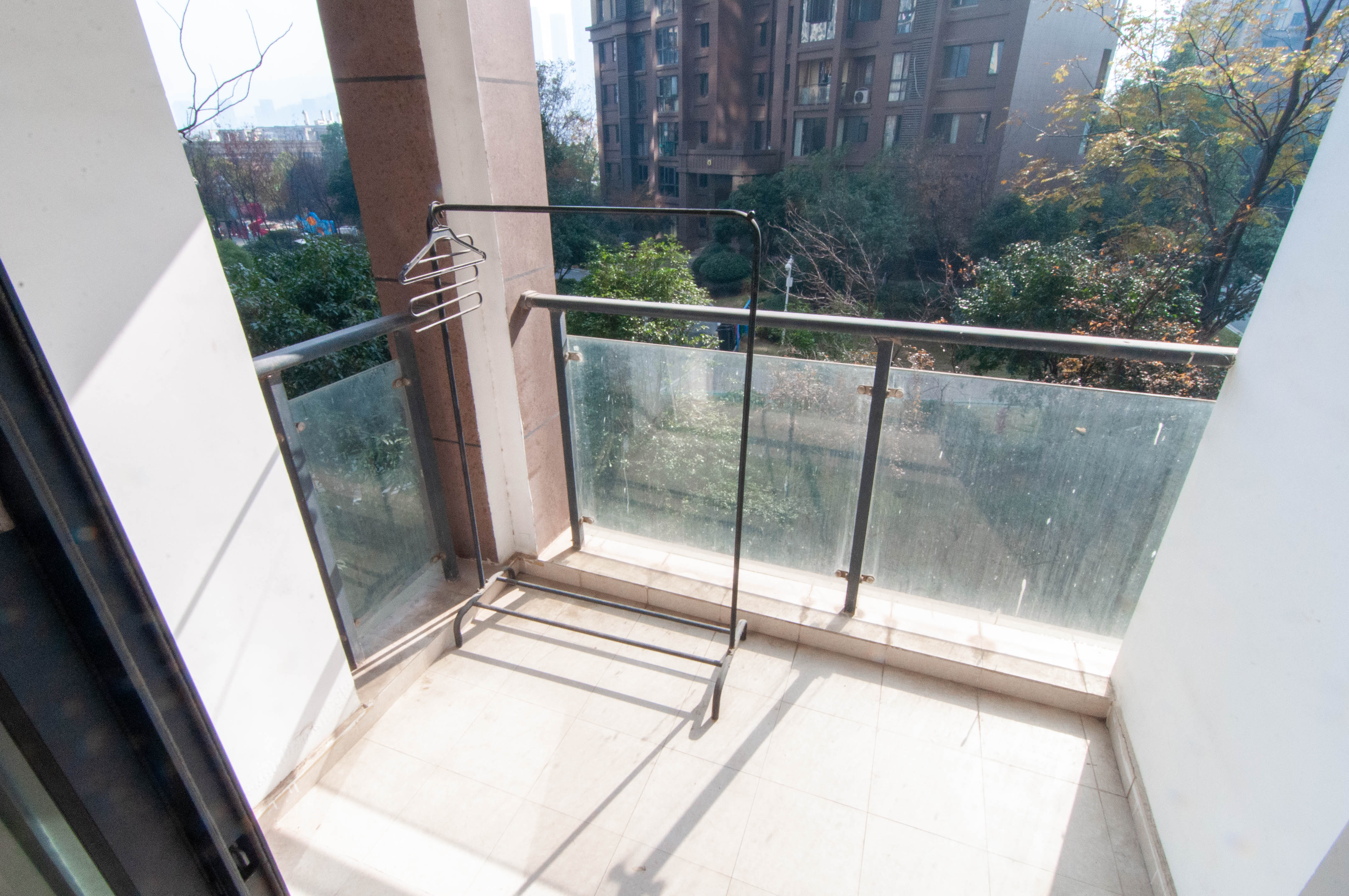 中建梅溪湖中心 4室2厅2卫 155.0万 中建梅溪湖中心 4室2厅2卫 155.0万其他