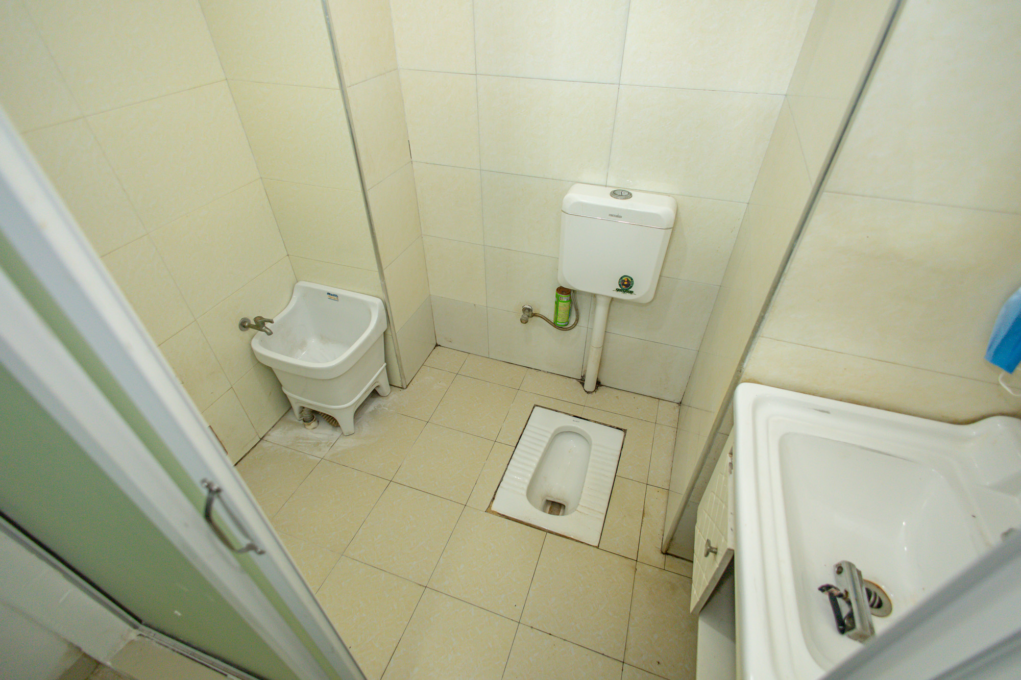 星大峰汇商务楼  1室1厅1卫    35.0万卫生间