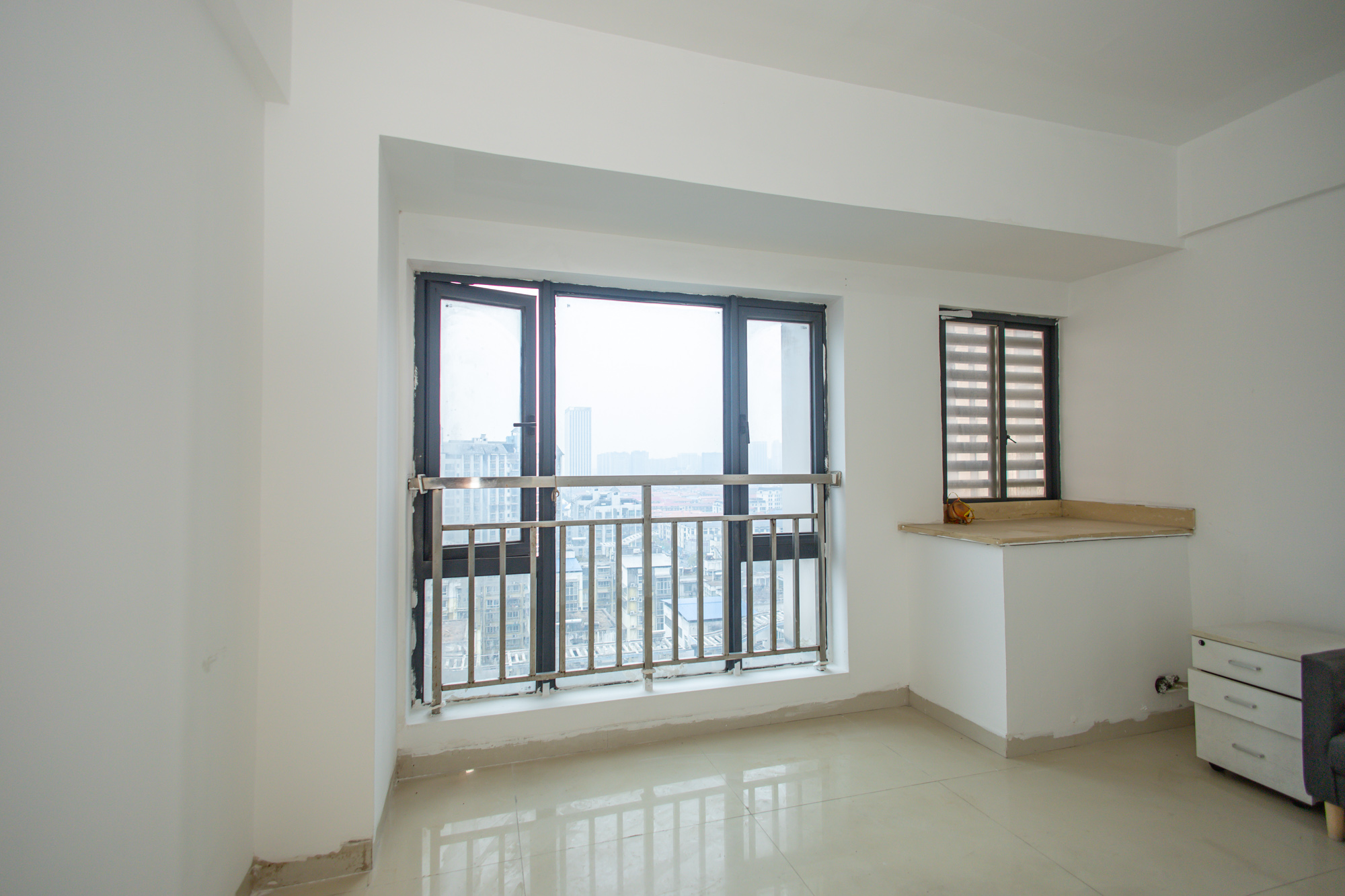 星大峰汇商务楼  1室1厅1卫    35.0万卧室