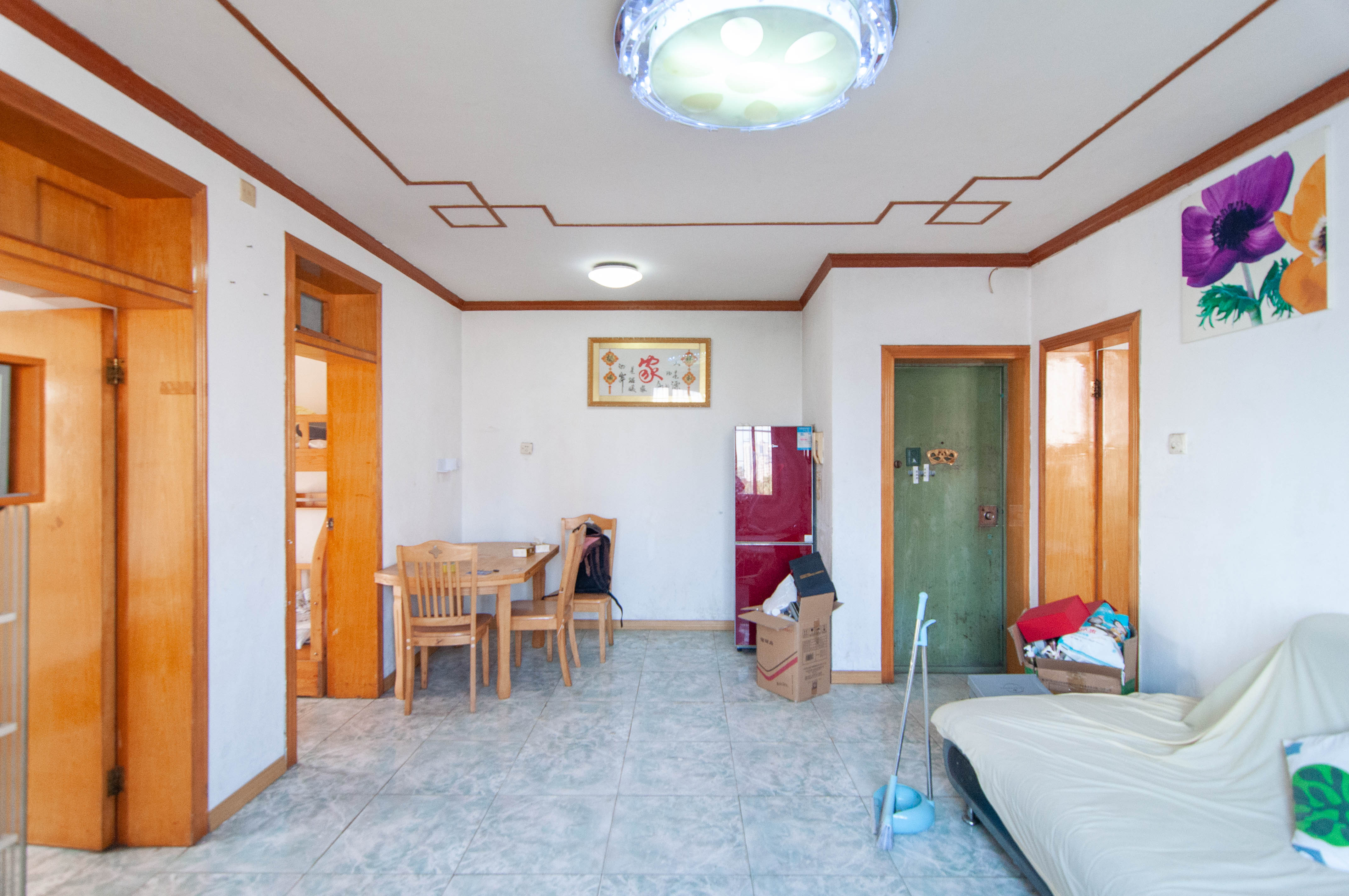 安塑宿舍 2室2厅1卫 52.0万 安塑宿舍 2室2厅1卫 52.0万客厅