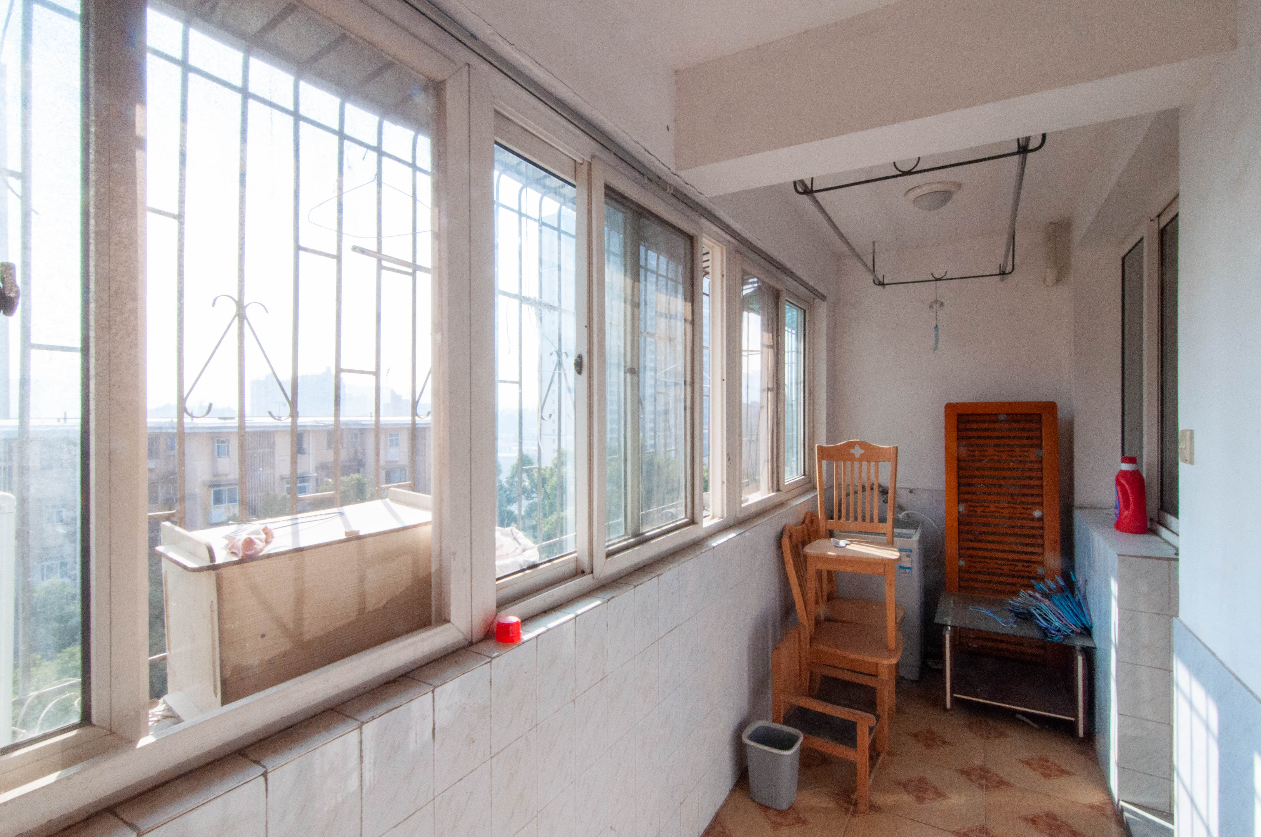 安塑宿舍 2室2厅1卫 52.0万 安塑宿舍 2室2厅1卫 52.0万其他