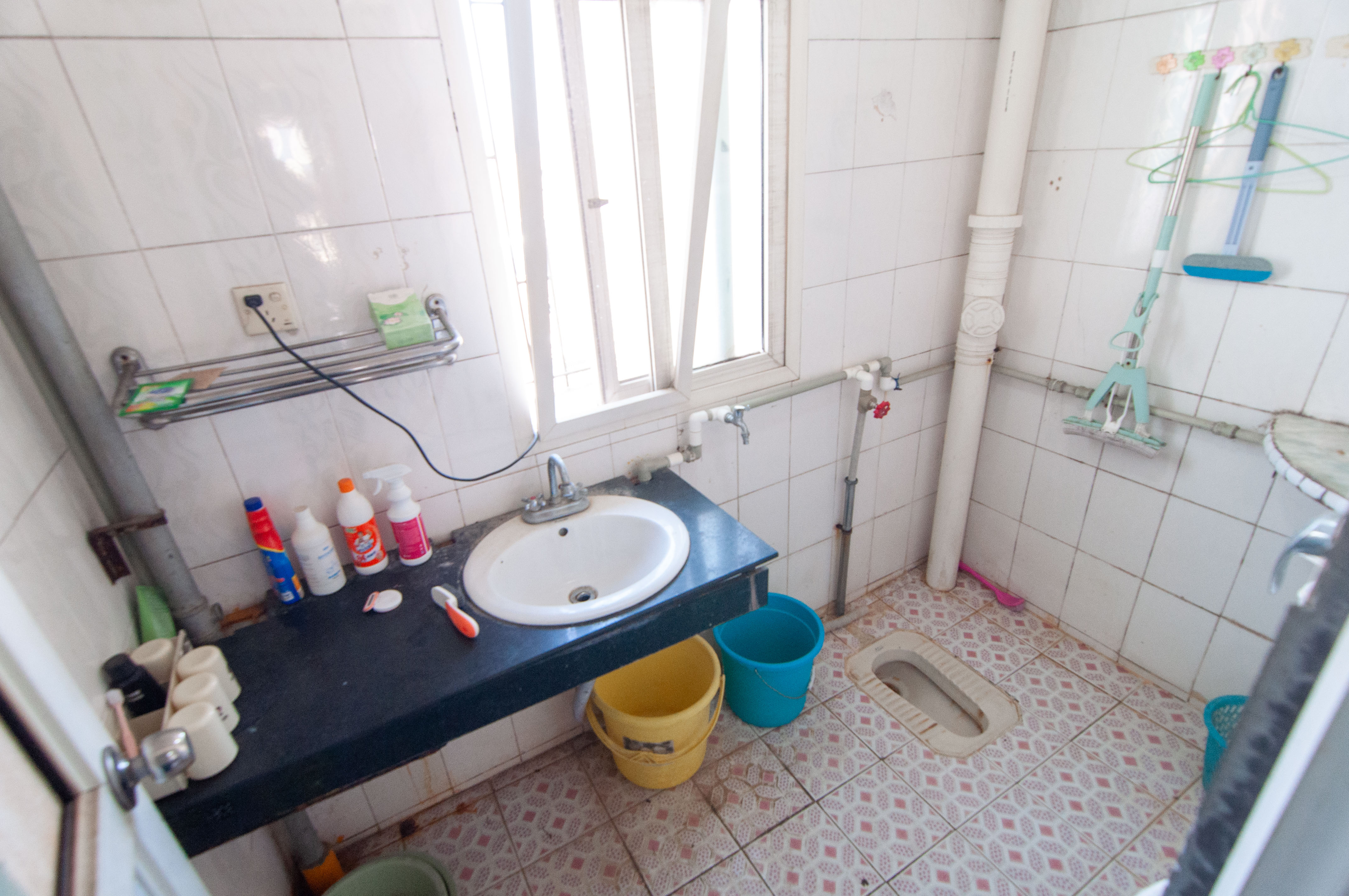 安塑宿舍 2室2厅1卫 52.0万 安塑宿舍 2室2厅1卫 52.0万卫生间