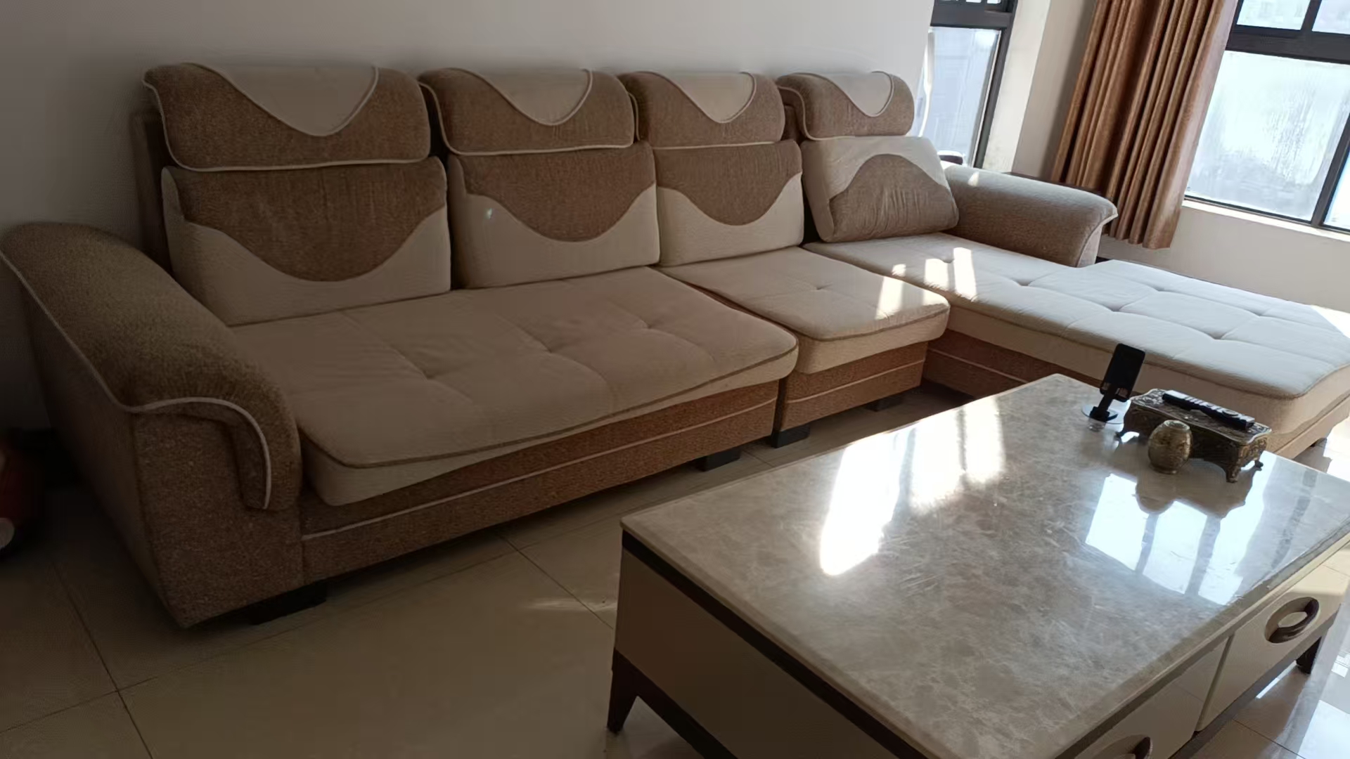 湘银星城 2室2厅1卫 1600.0元/月 湘银星城 2室2厅1卫 1600.0元/月室内图