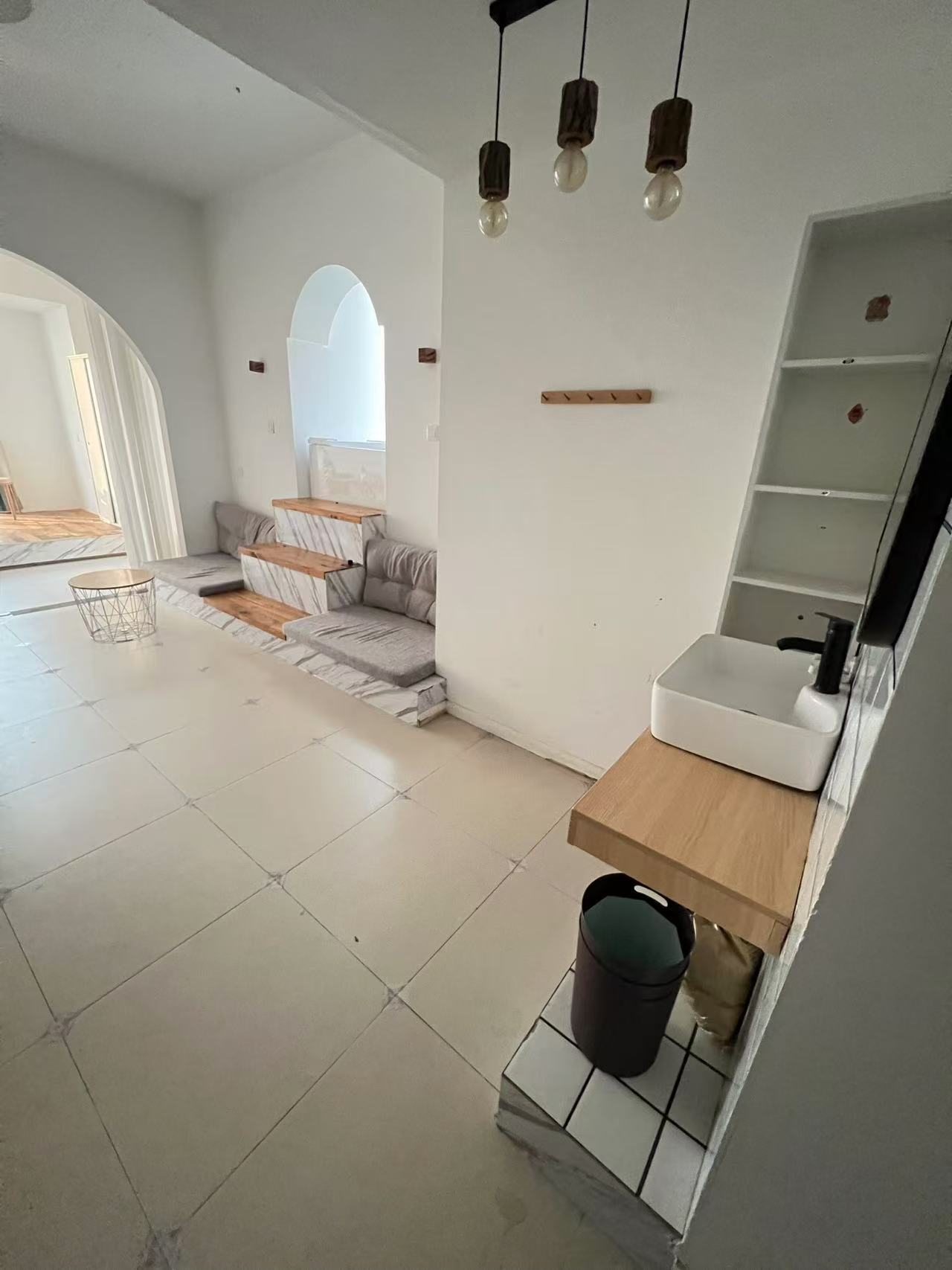 YO领域(领御大厦) 1室1厅1卫 2600.0元/月 YO领域(领御大厦) 1室1厅1卫 2600.0元/月室内图