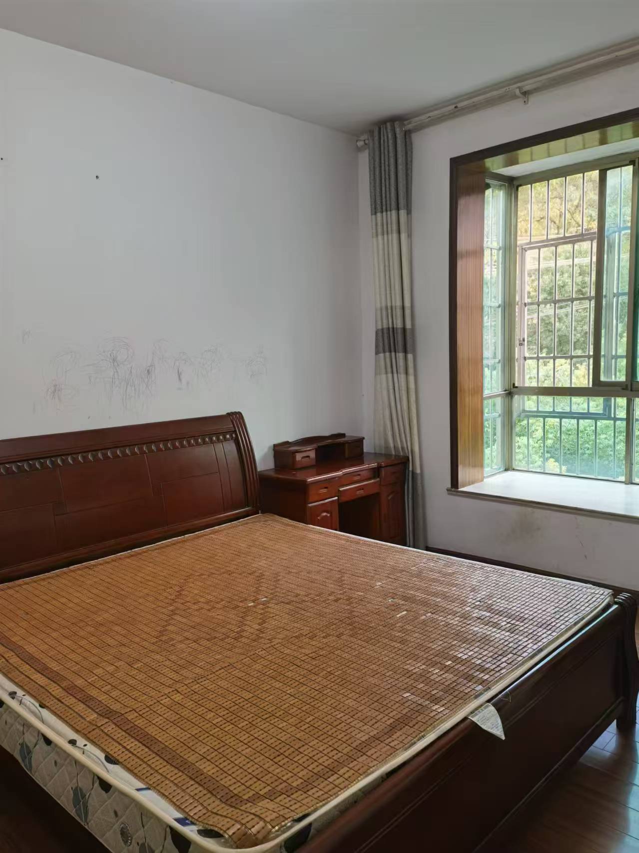 枫林绿洲 2室1厅1卫 1100.0元/月 枫林绿洲 2室1厅1卫 1100.0元/月室内图