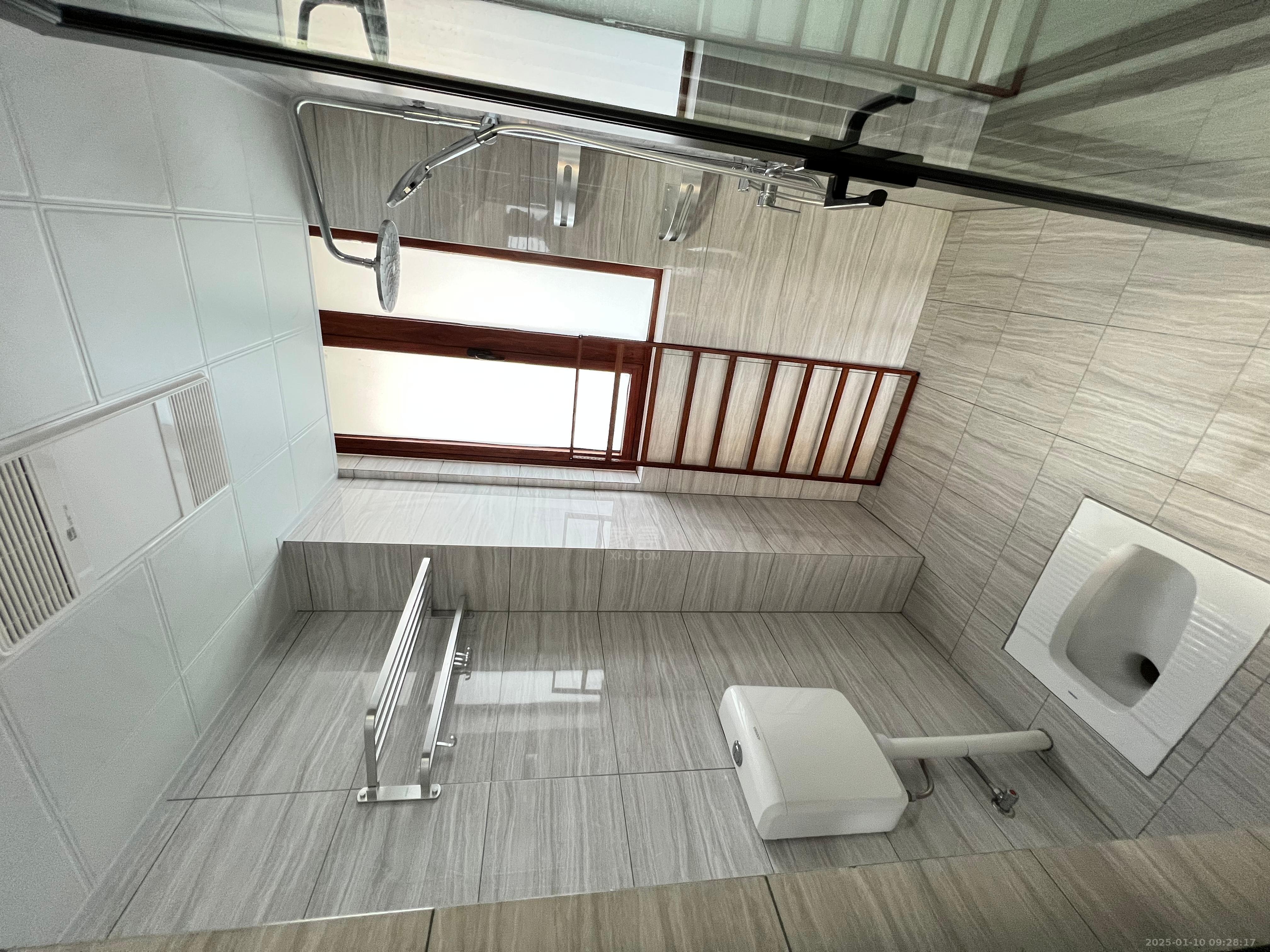 白金汉宫 3室2厅1卫 2600.0元/月 白金汉宫 3室2厅1卫 2600.0元/月室内图