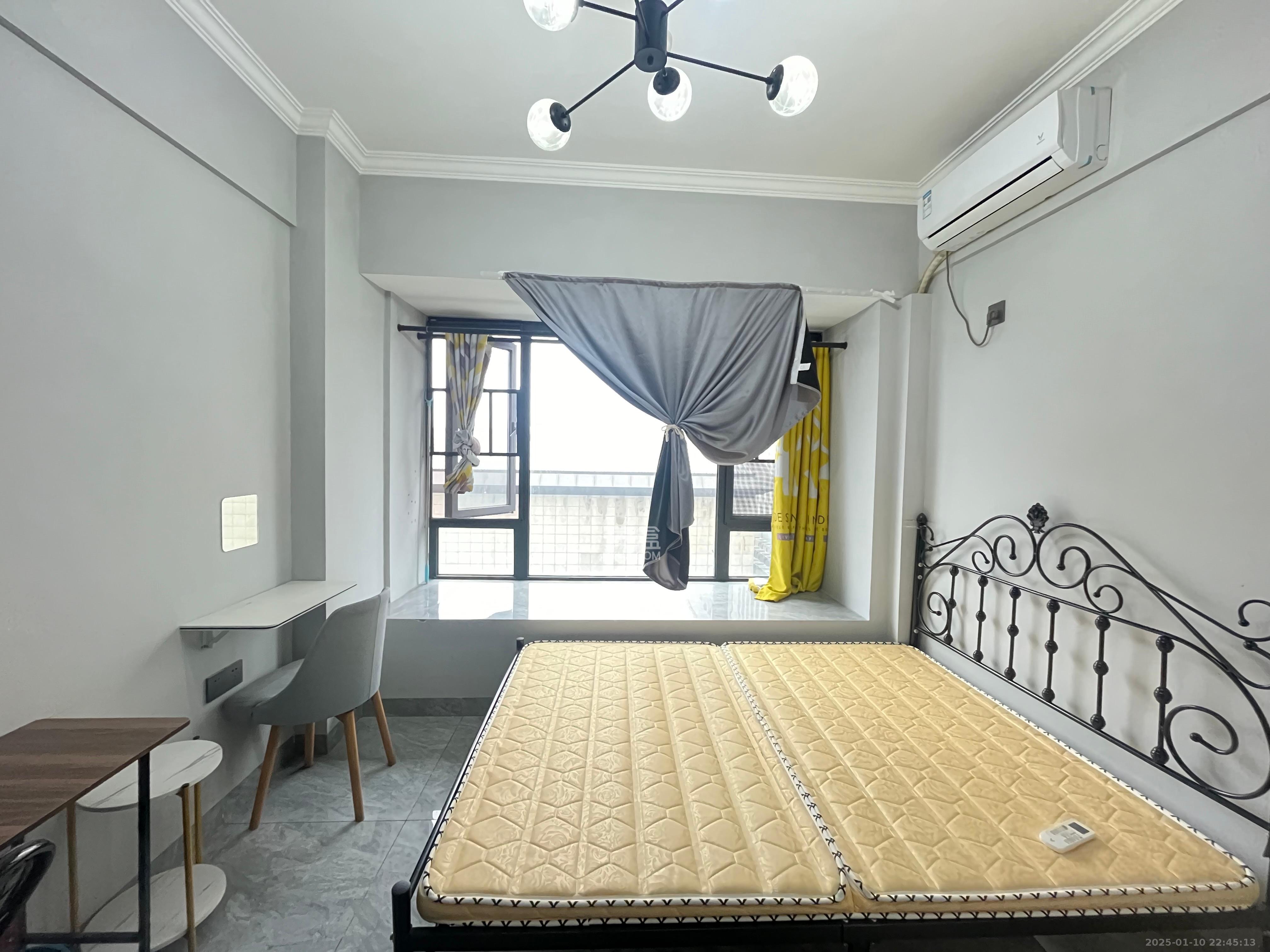 黄荆小区 1室0厅0卫 2400.0元/月 黄荆小区 1室0厅0卫 2400.0元/月室内图