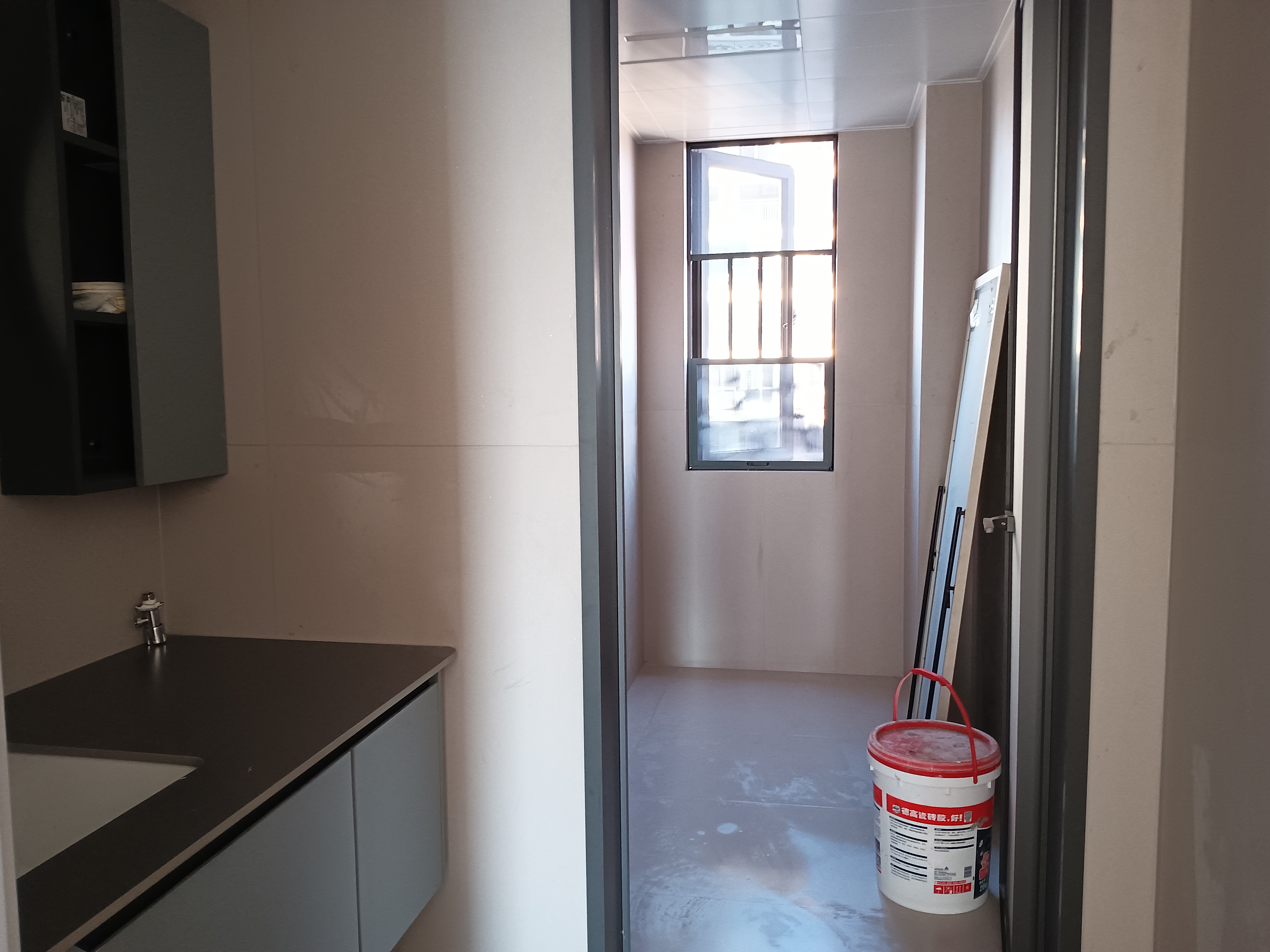 建发央著(悦发央著)  4室2厅3卫    168.0万 建发央著(悦发央著)  4室2厅3卫    168.0万卫生间