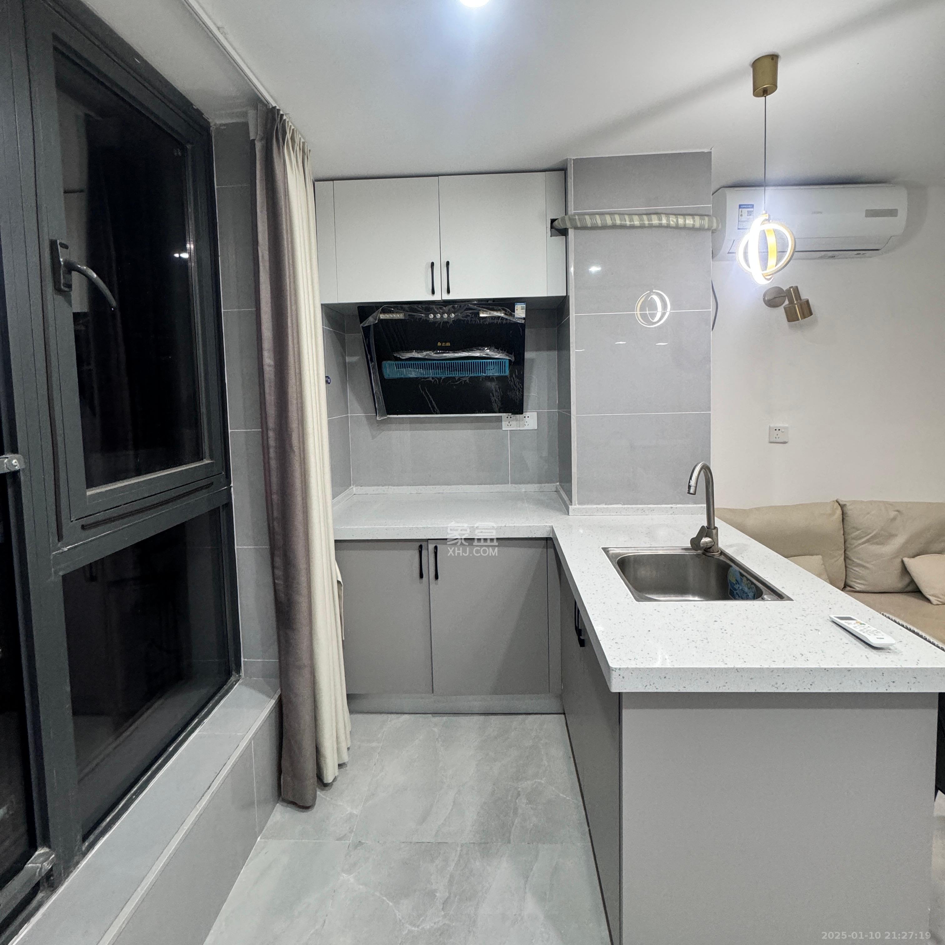 卓越中寰 1室1厅1卫 2600.0元/月 卓越中寰 1室1厅1卫 2600.0元/月室内图